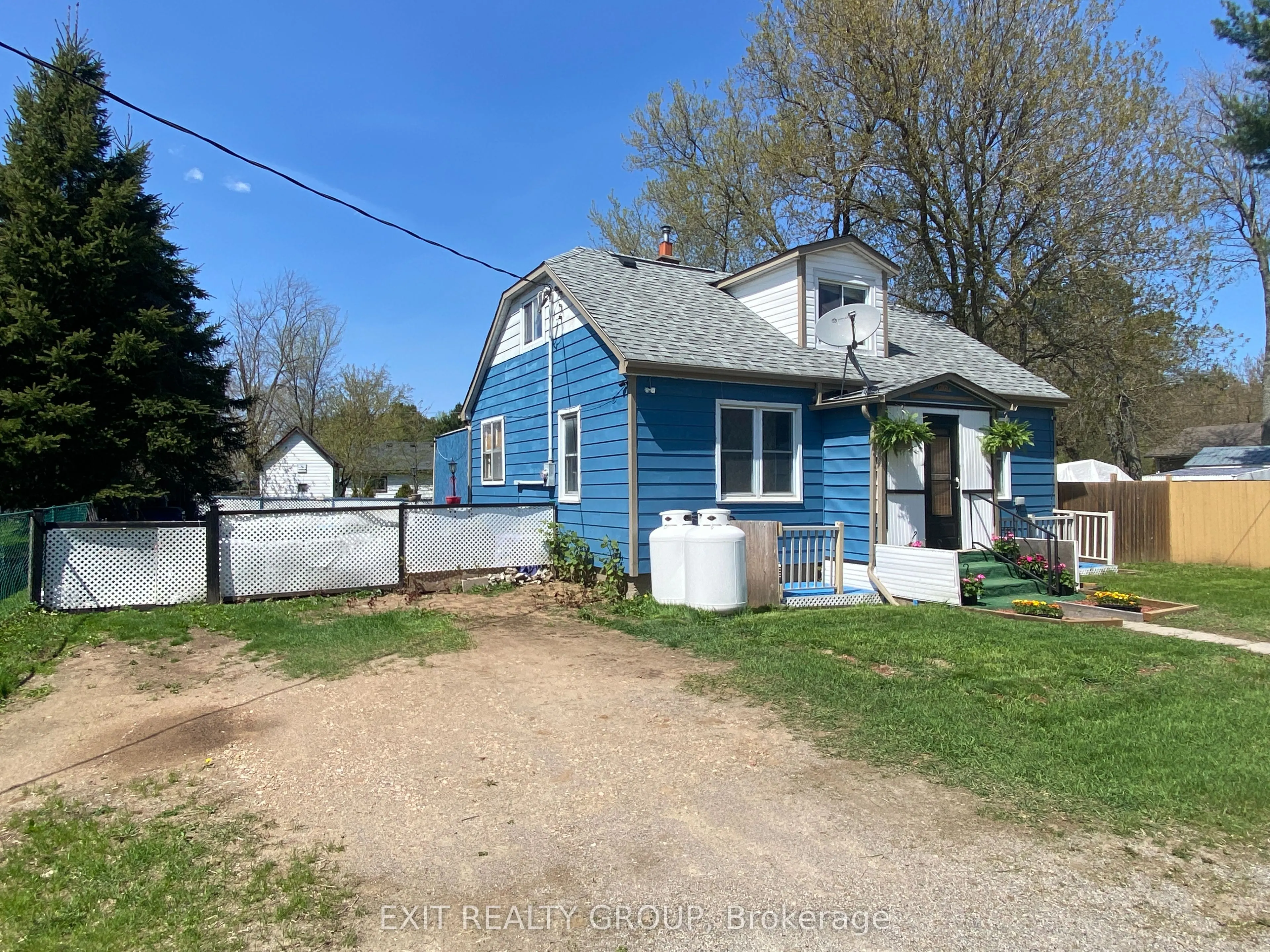 33 Glastonbury Road