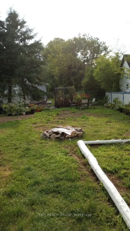 33 Glastonbury Road