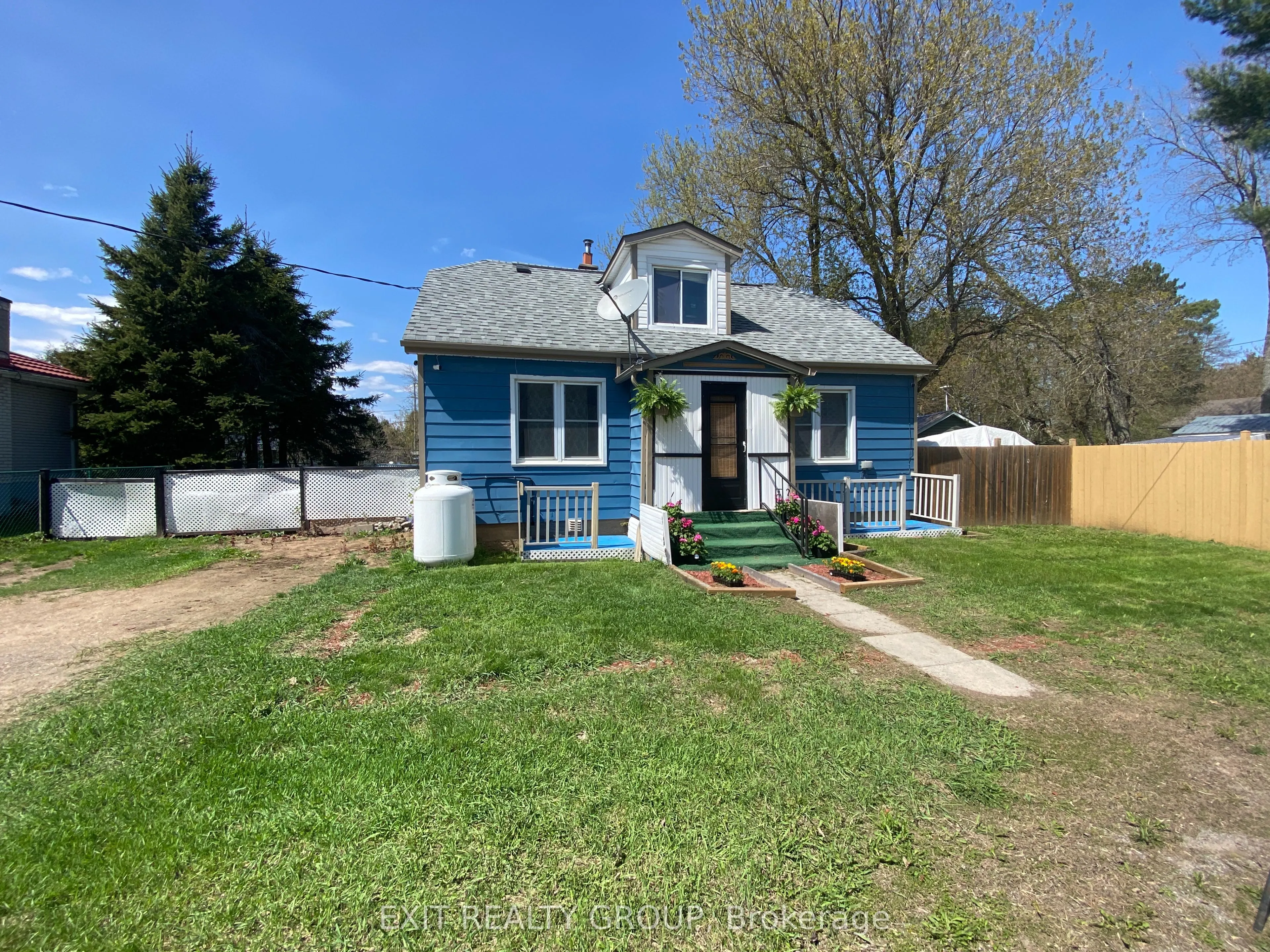 33 Glastonbury Road