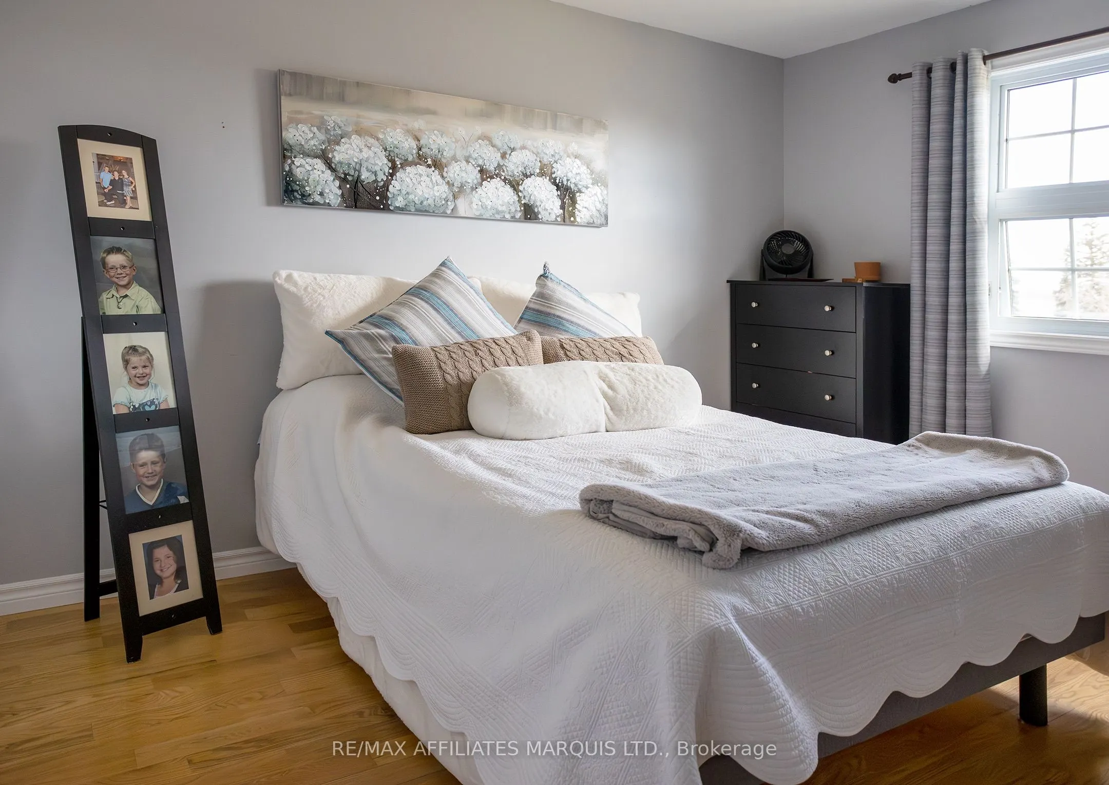 12118 Lakeshore Drive