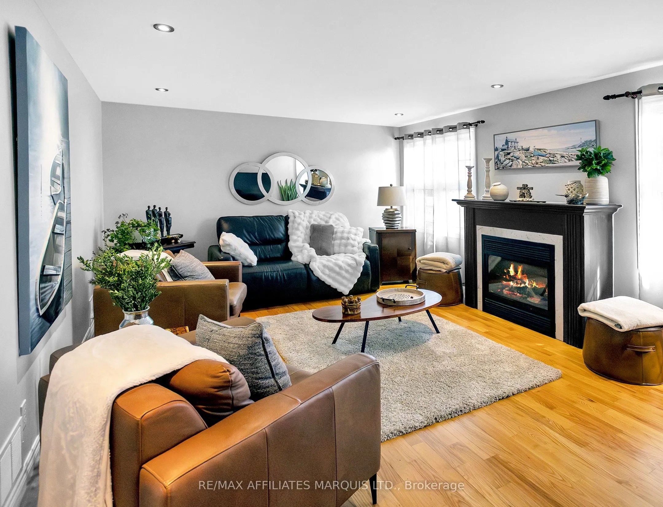12118 Lakeshore Drive