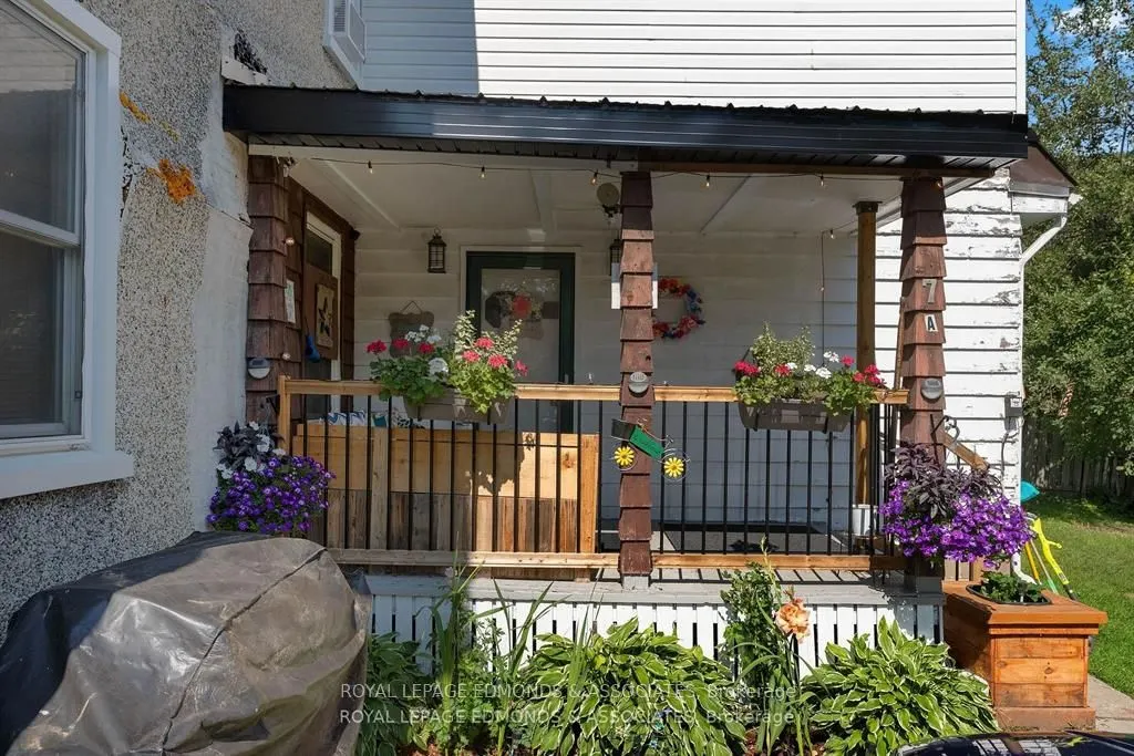7 Isabella Street