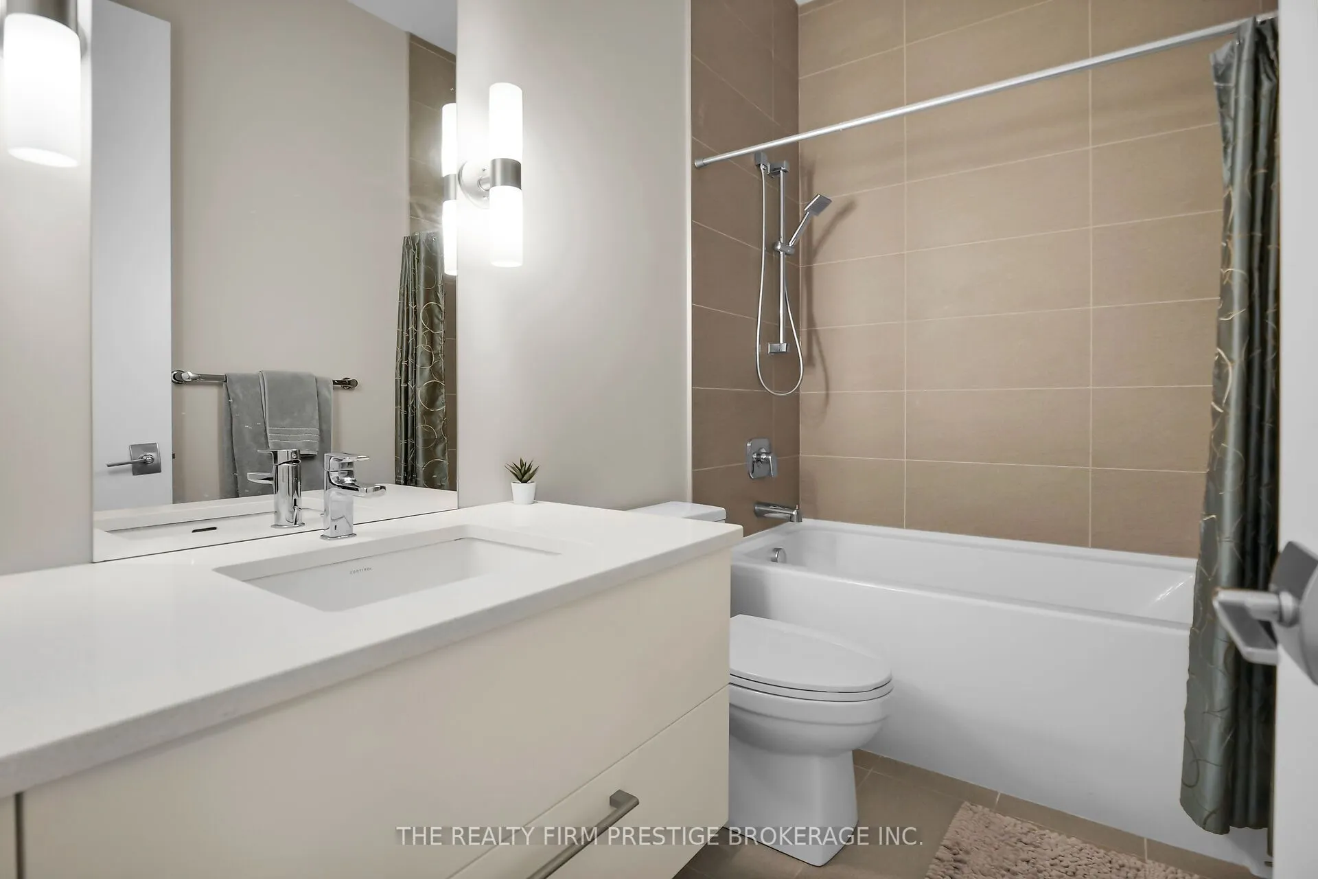 1705 Fiddlehead Place, #201