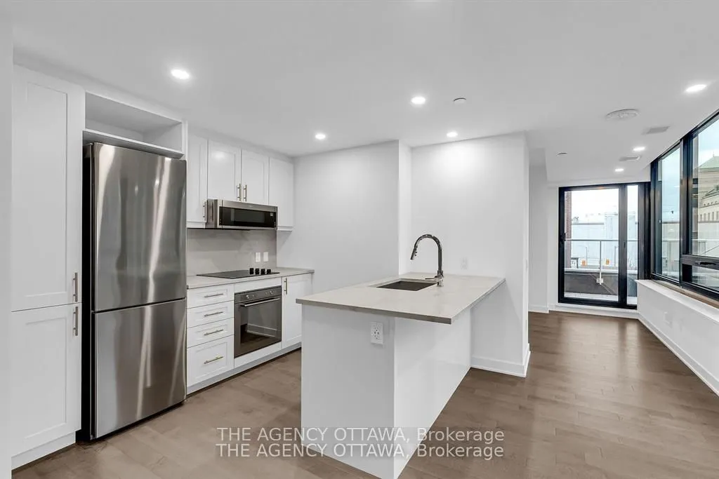 340 QUEEN Street #306