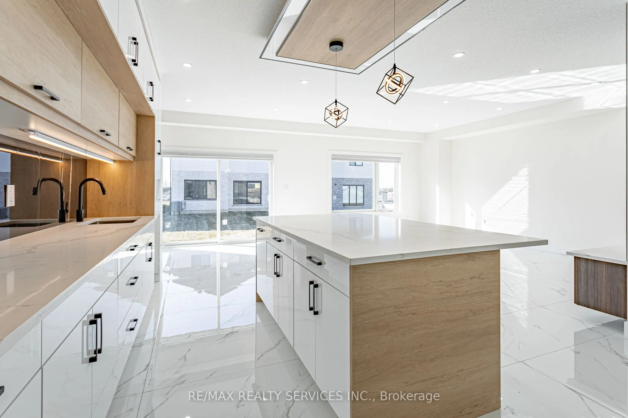 1187 Hobbs Drive