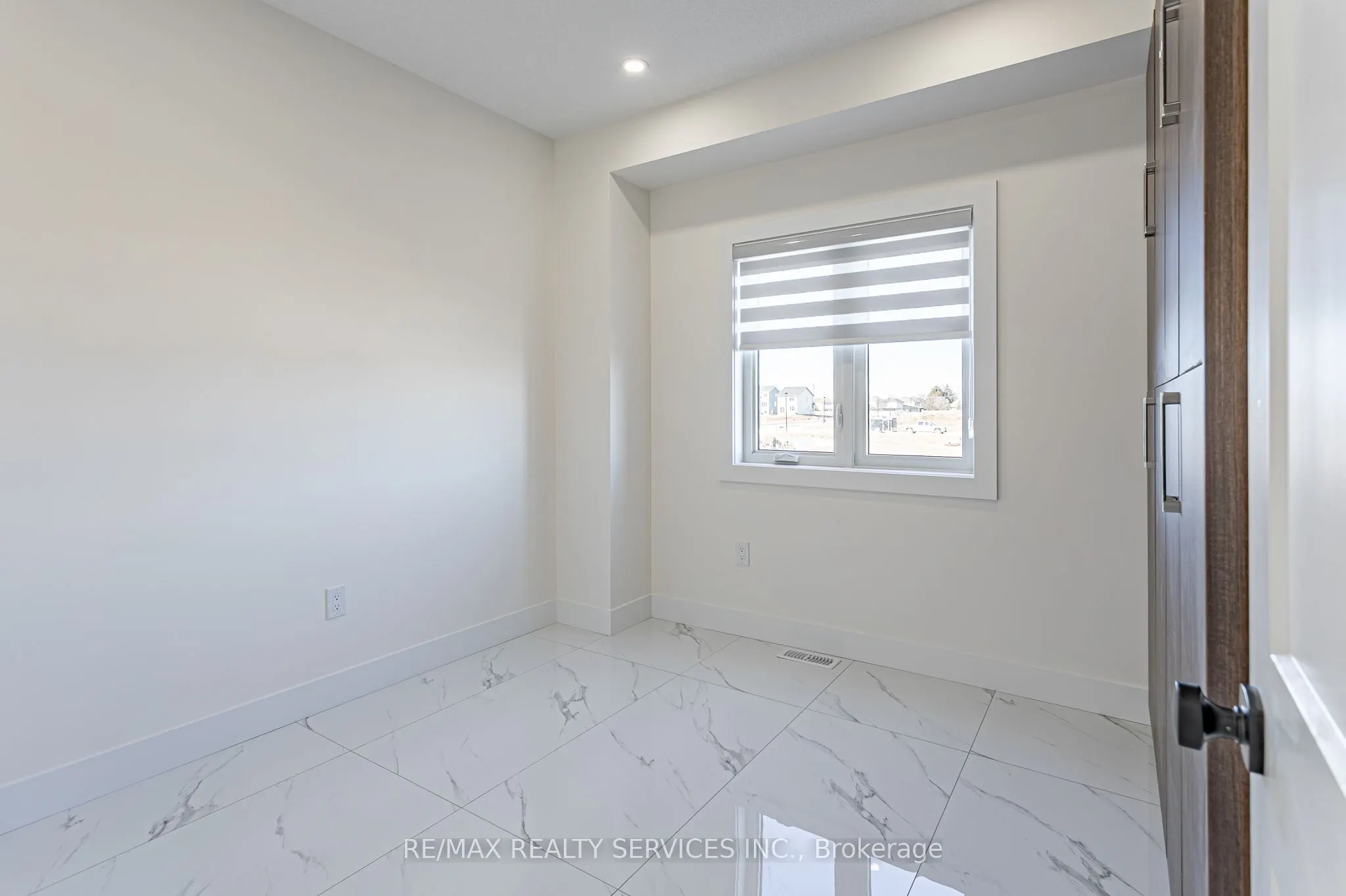 1187 Hobbs Drive