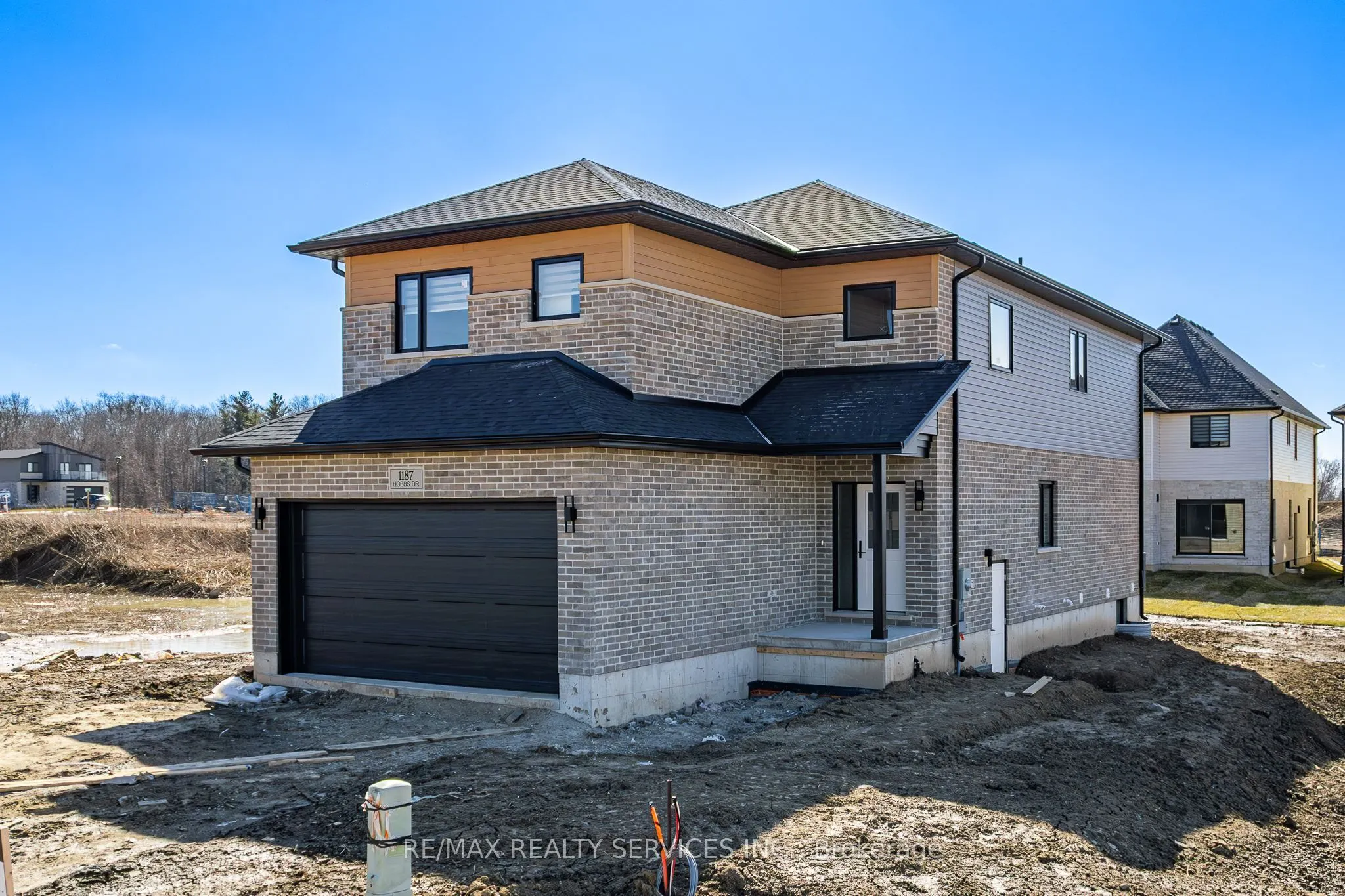 1187 Hobbs Drive