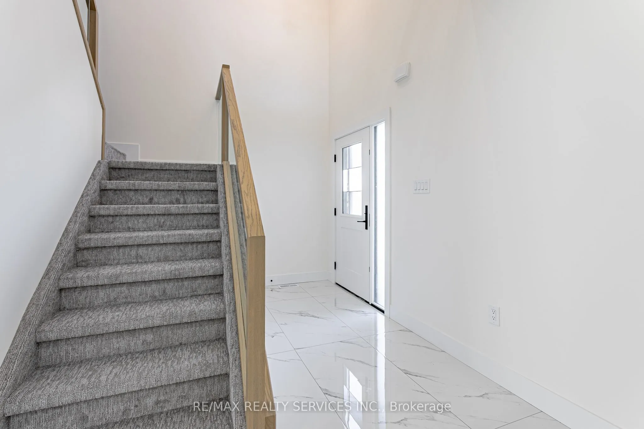 1187 Hobbs Drive