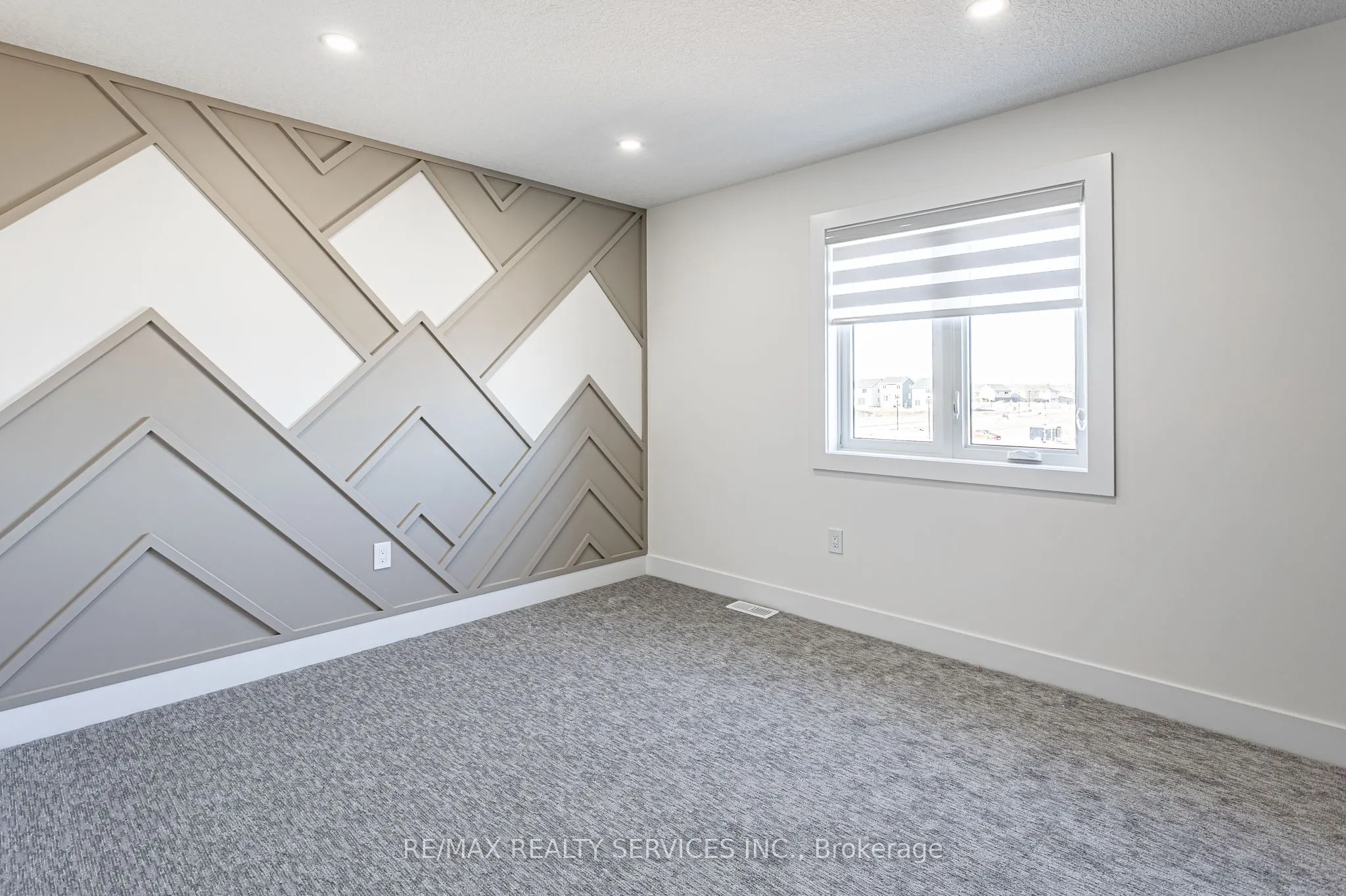 1187 Hobbs Drive