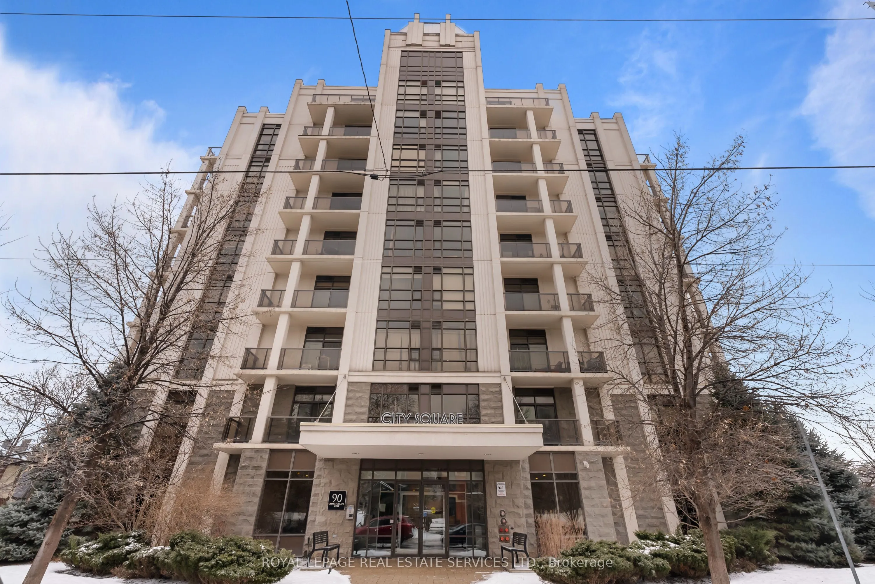 90 Charlton Avenue W, #304
