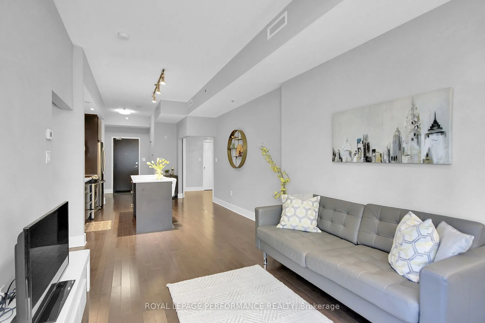 101 Richmond Road #219