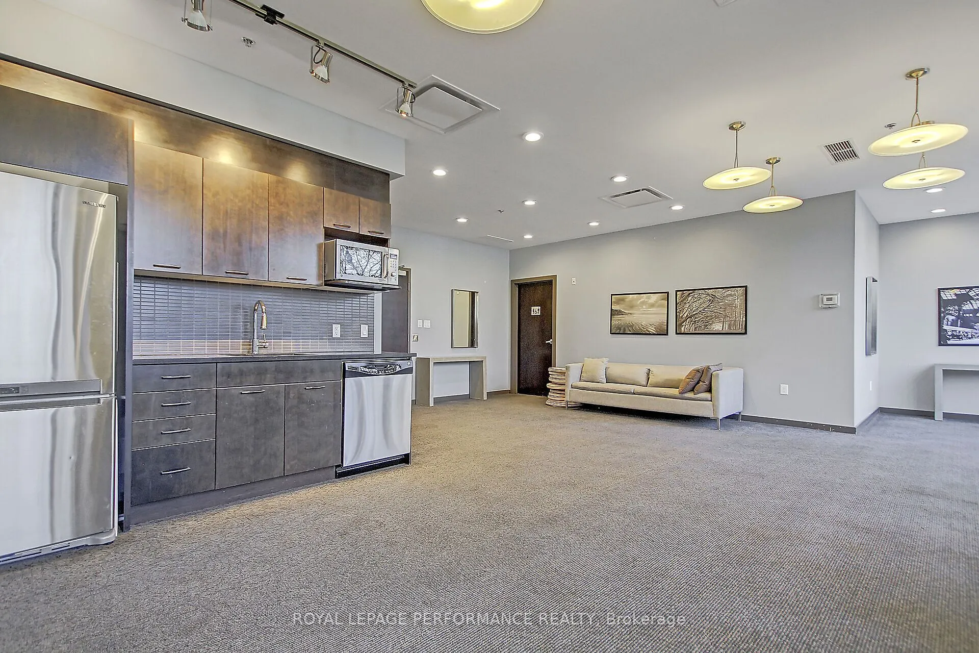 101 Richmond Road #219