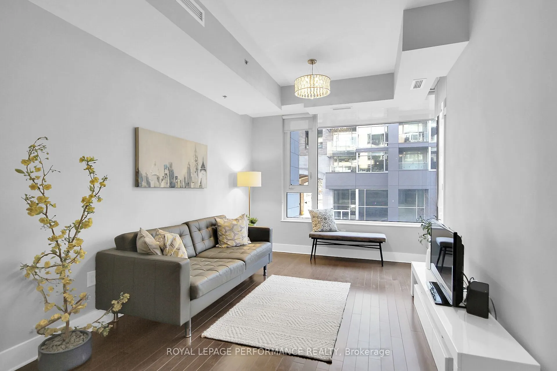 101 Richmond Road #219
