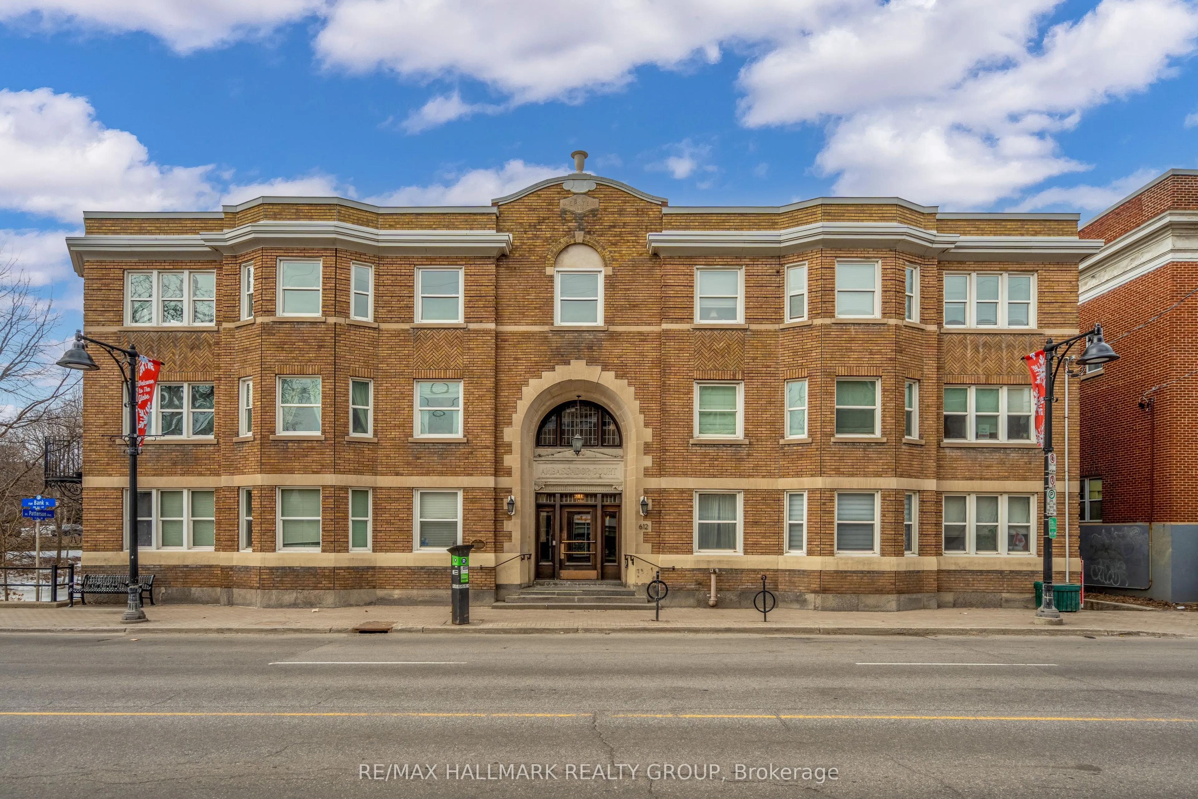 612 Bank Street, #9