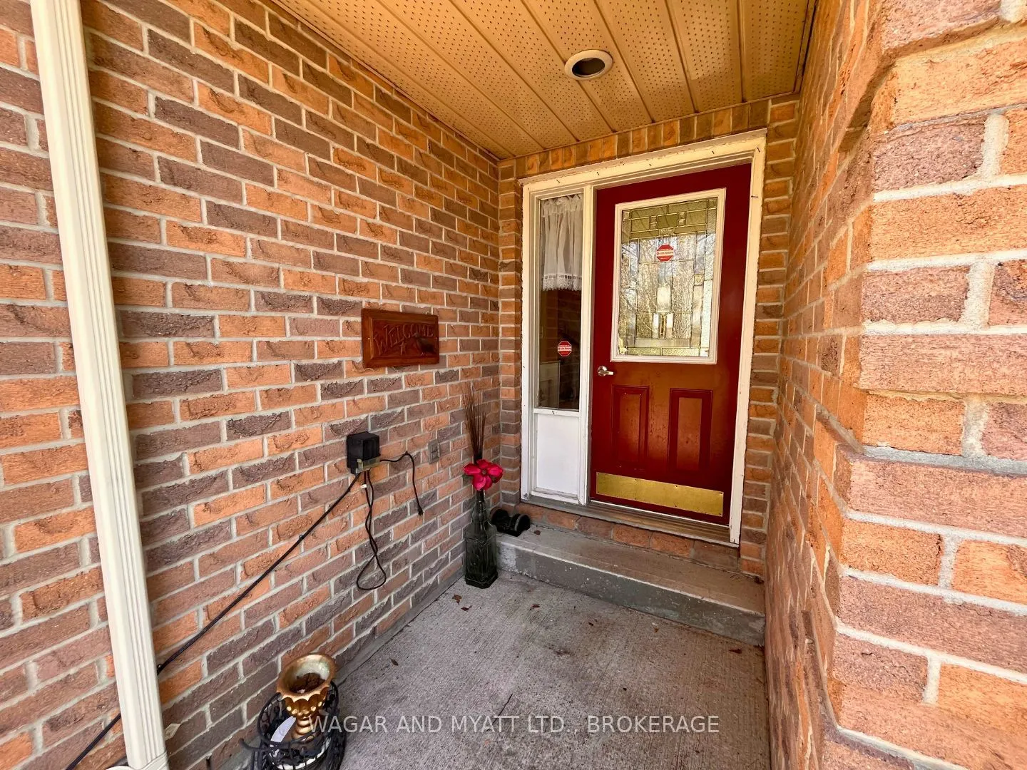 63 SOUTHWOOD Crescent N