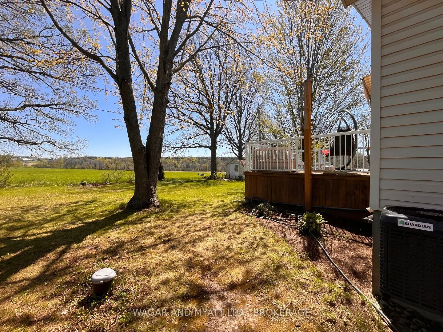 63 SOUTHWOOD Crescent N