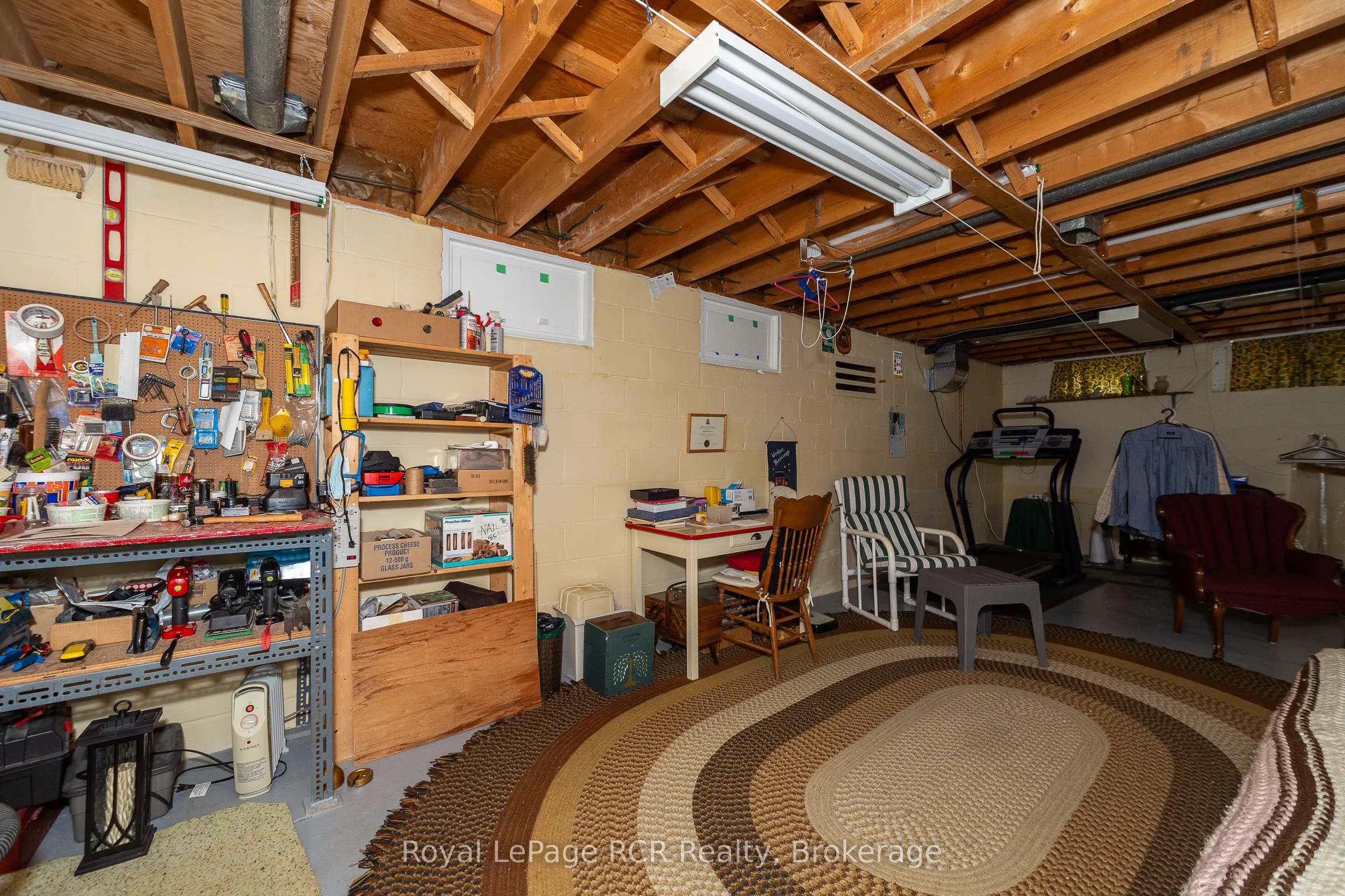 149 7th Avenue E