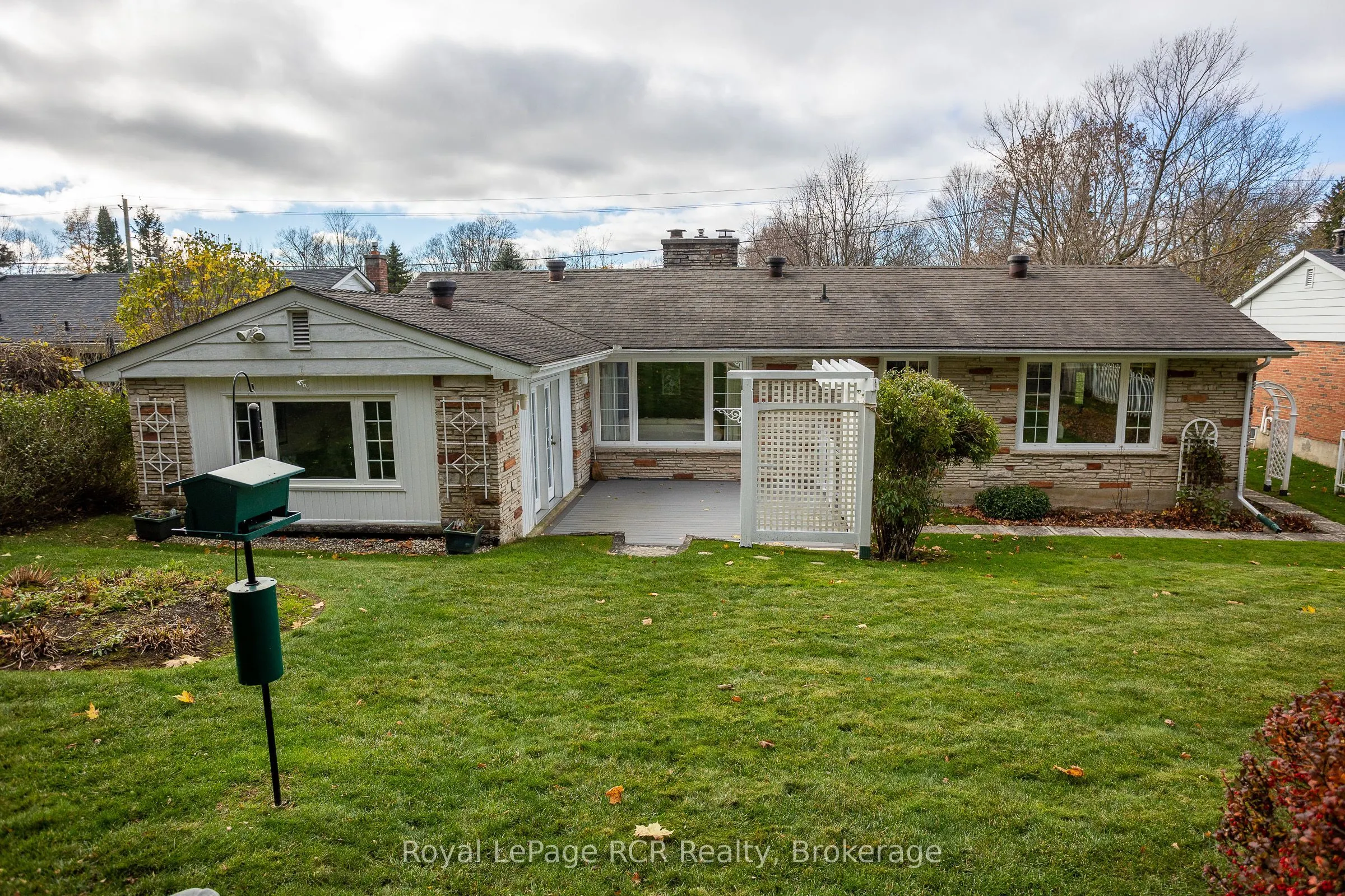 149 7th Avenue E