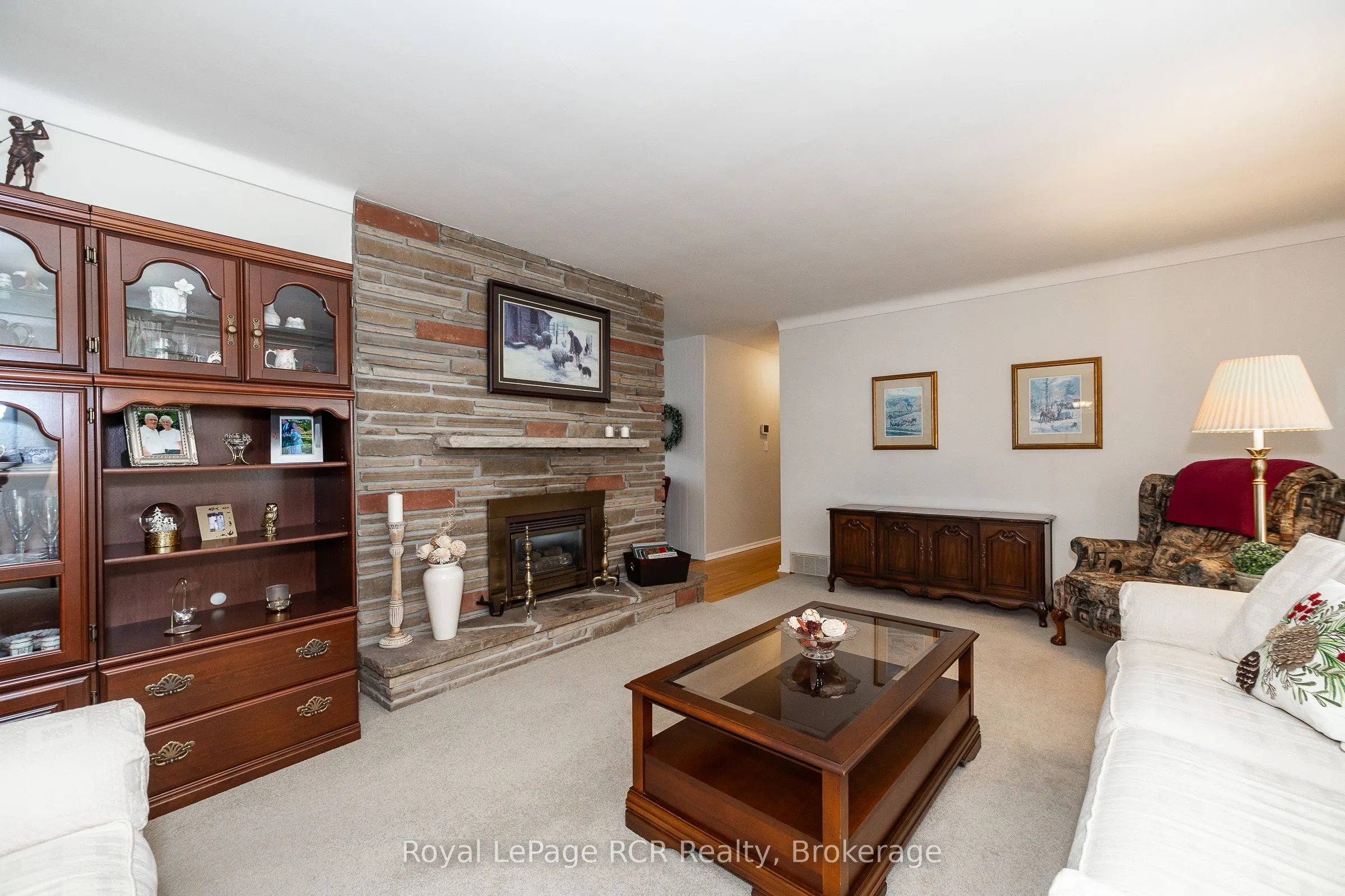 149 7th Avenue E