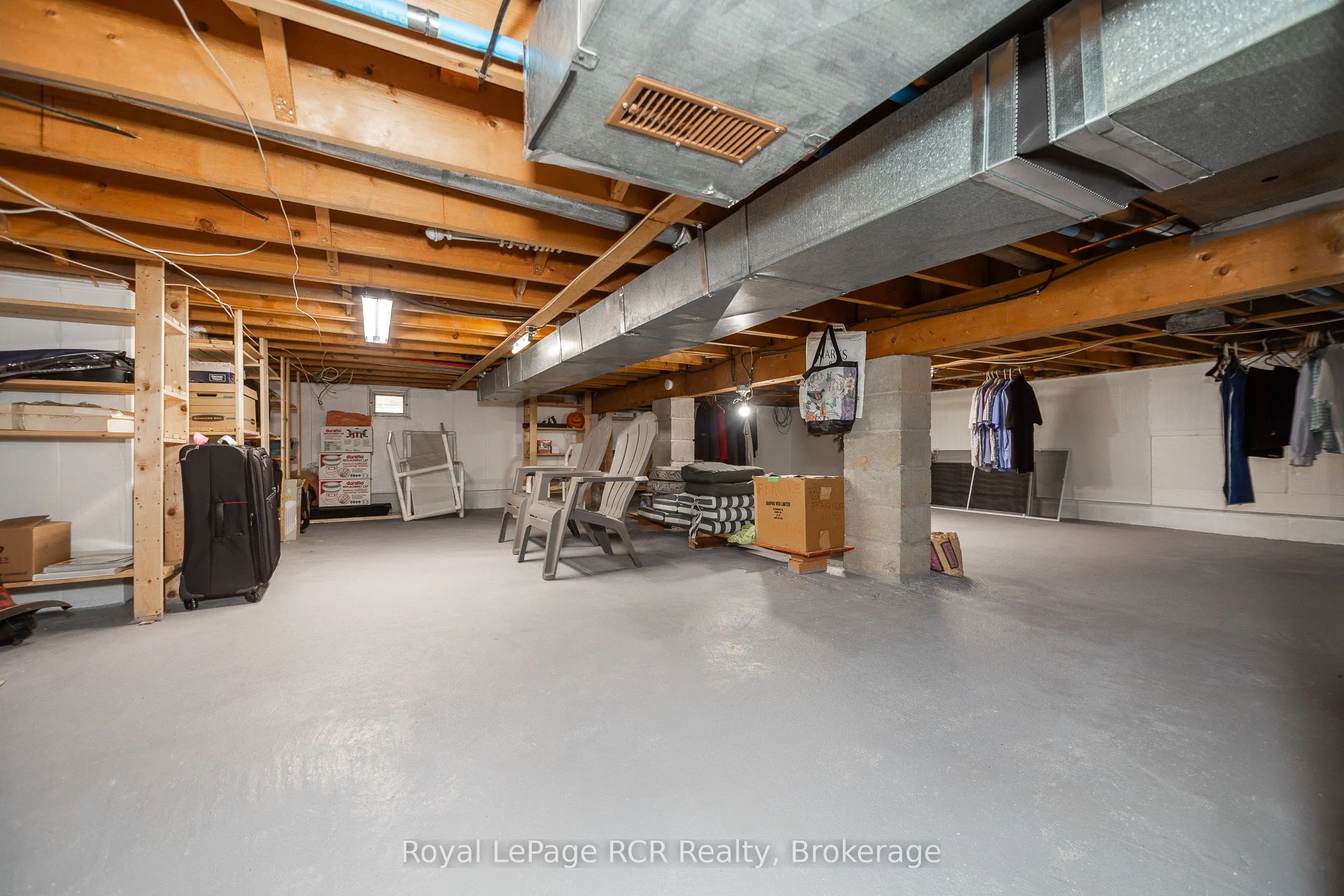 149 7th Avenue E