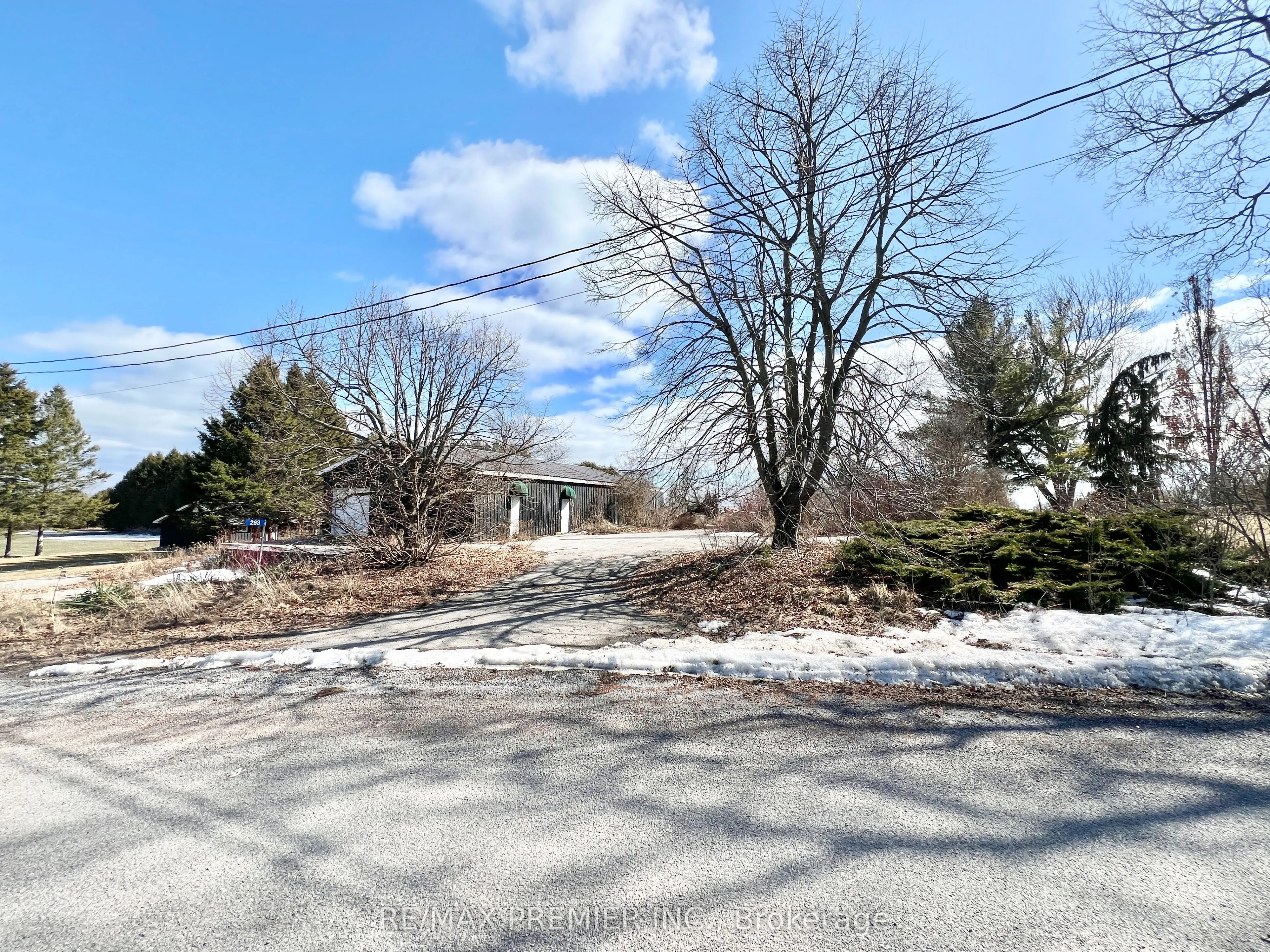 263 Simpson Road
