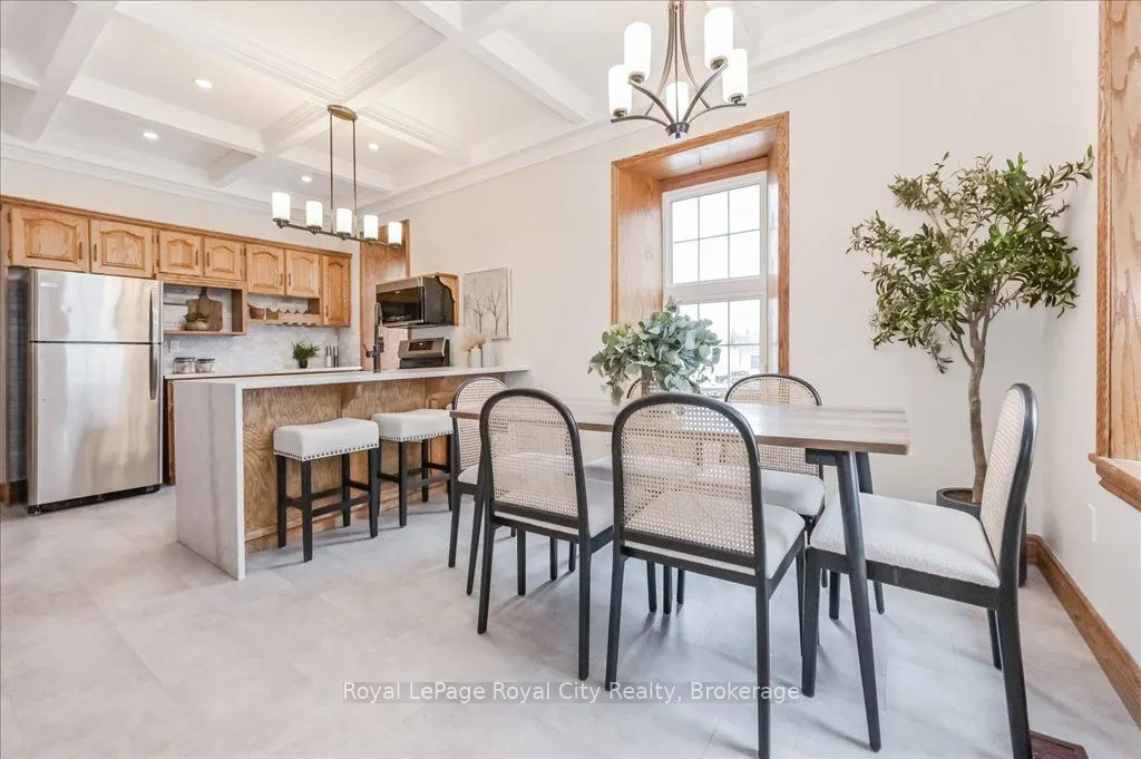 8108 WELLINGTON RD 22