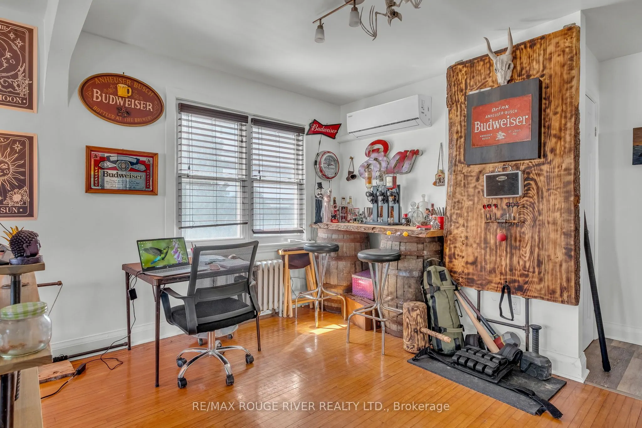 234 King Street E