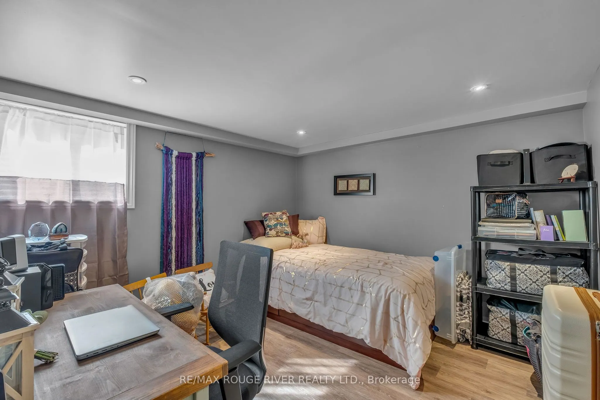 234 King Street E
