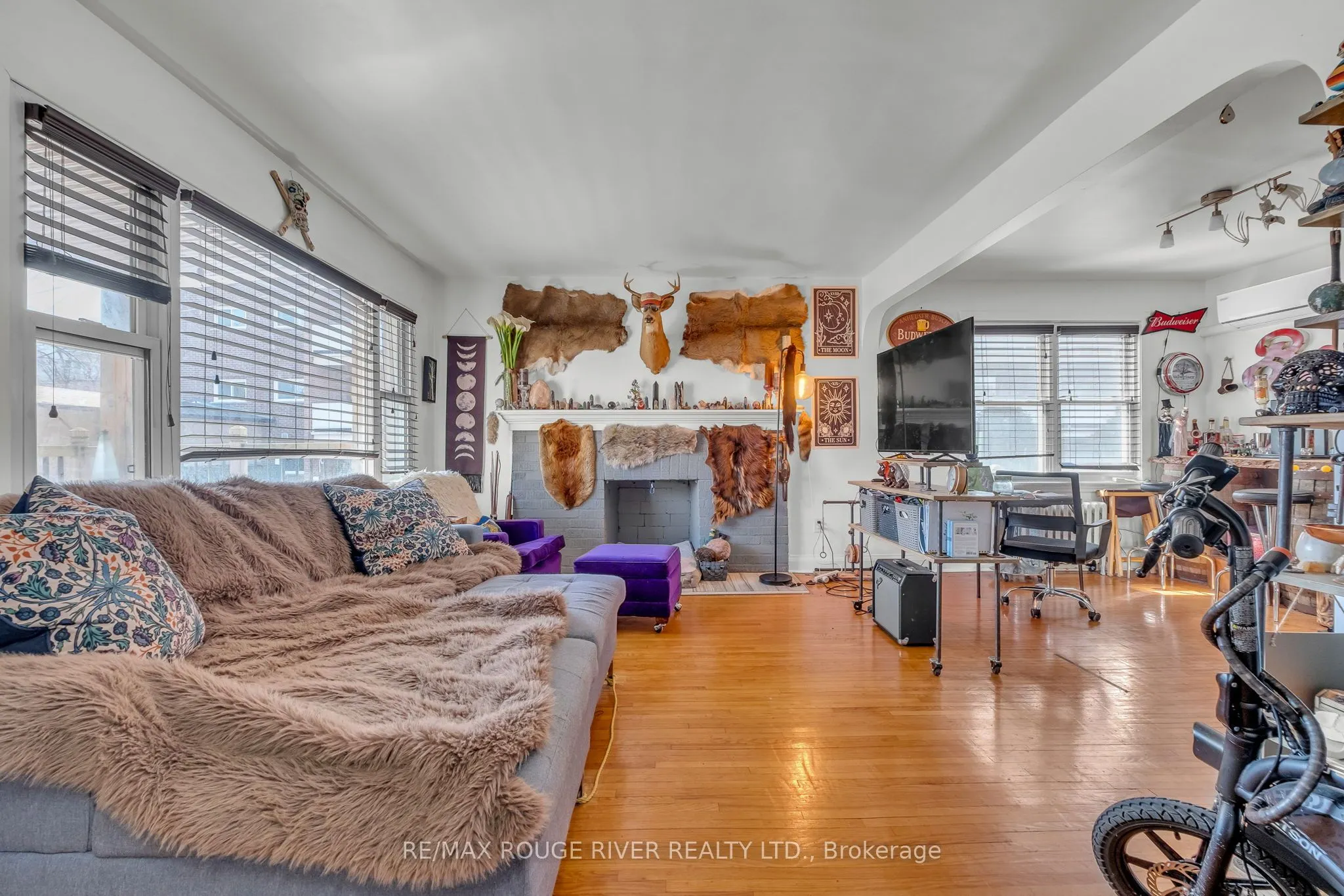 234 King Street E