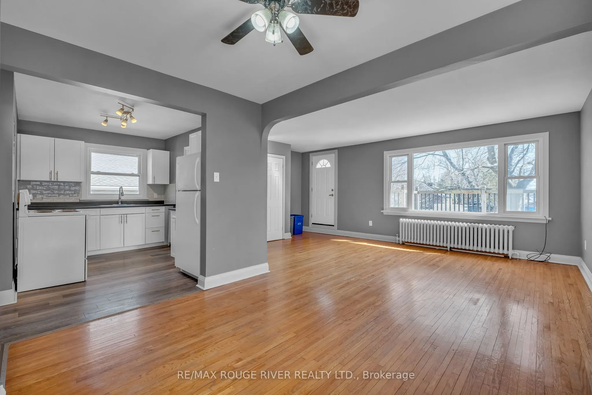 234 King Street E