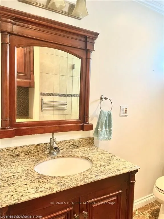 439 Upper Gage Avenue
