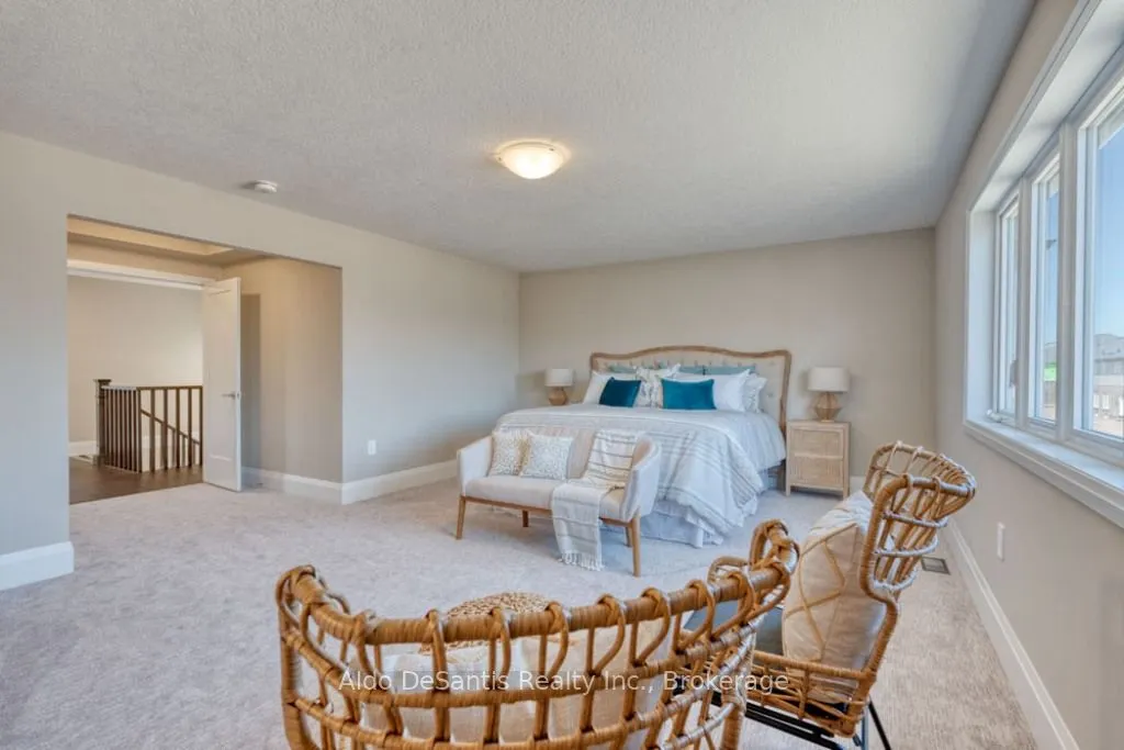 146 ROCKLEDGE Drive