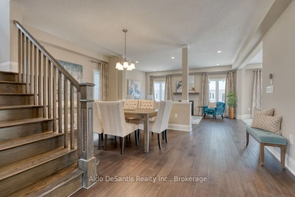 146 ROCKLEDGE Drive