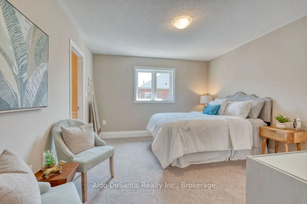 146 ROCKLEDGE Drive
