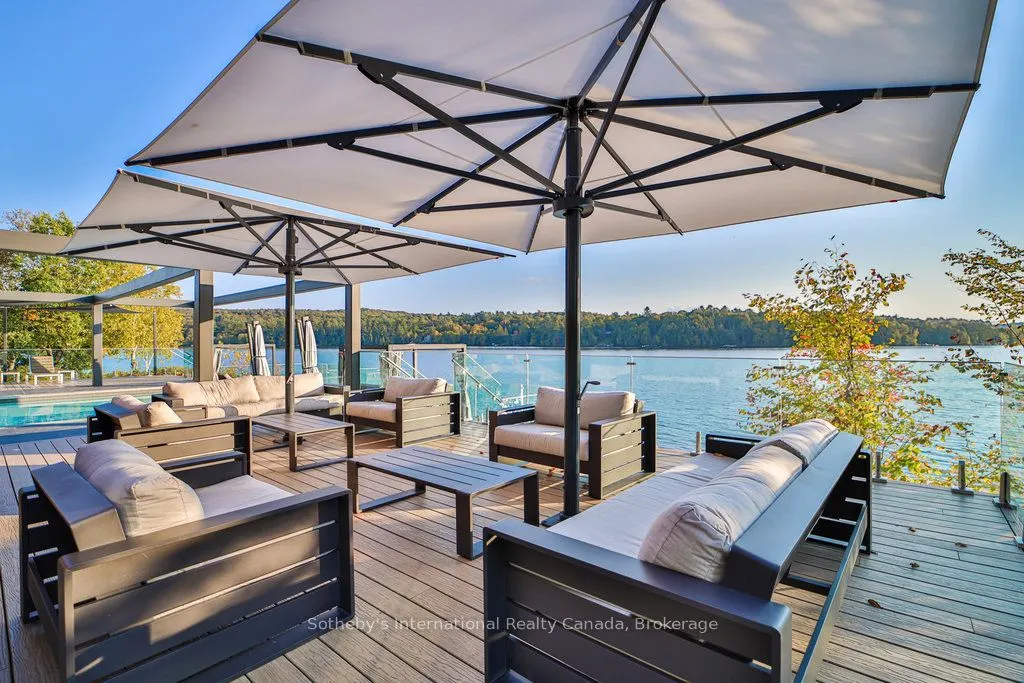 727 GRANDVIEW Drive, #002
