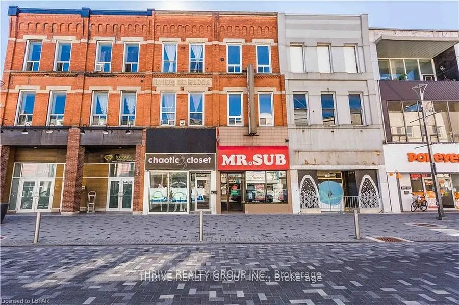 187 DUNDAS Street