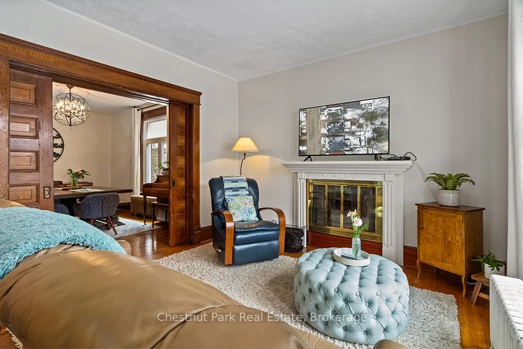 877 5th Avenue 'A' E