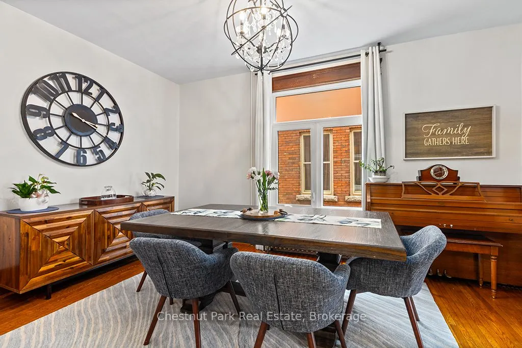 877 5th Avenue 'A' E