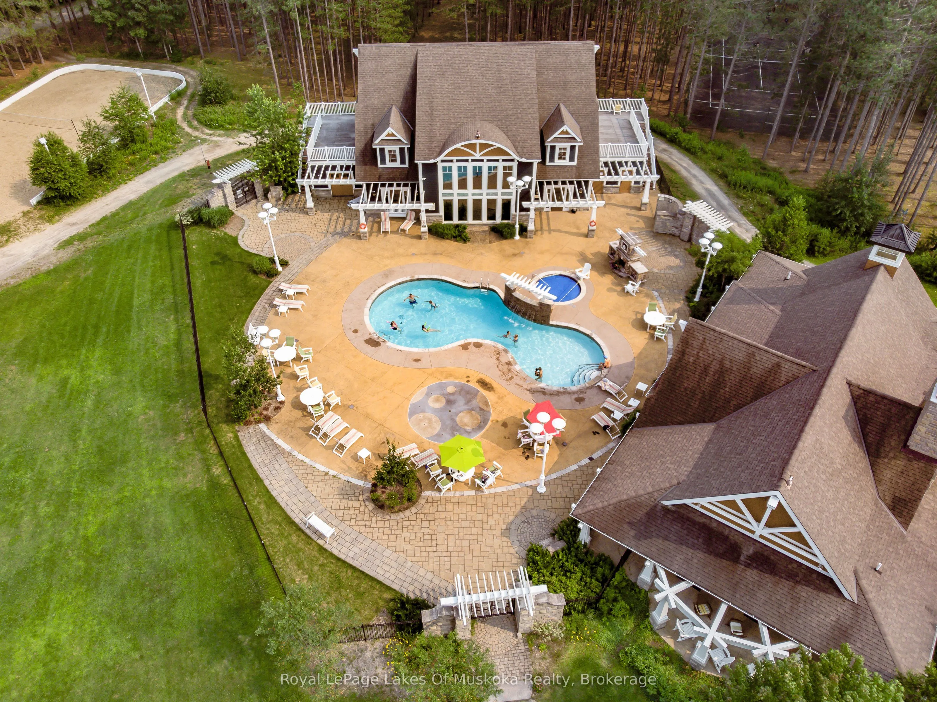 1020 BIRCH GLEN Road, #V 14 W 3