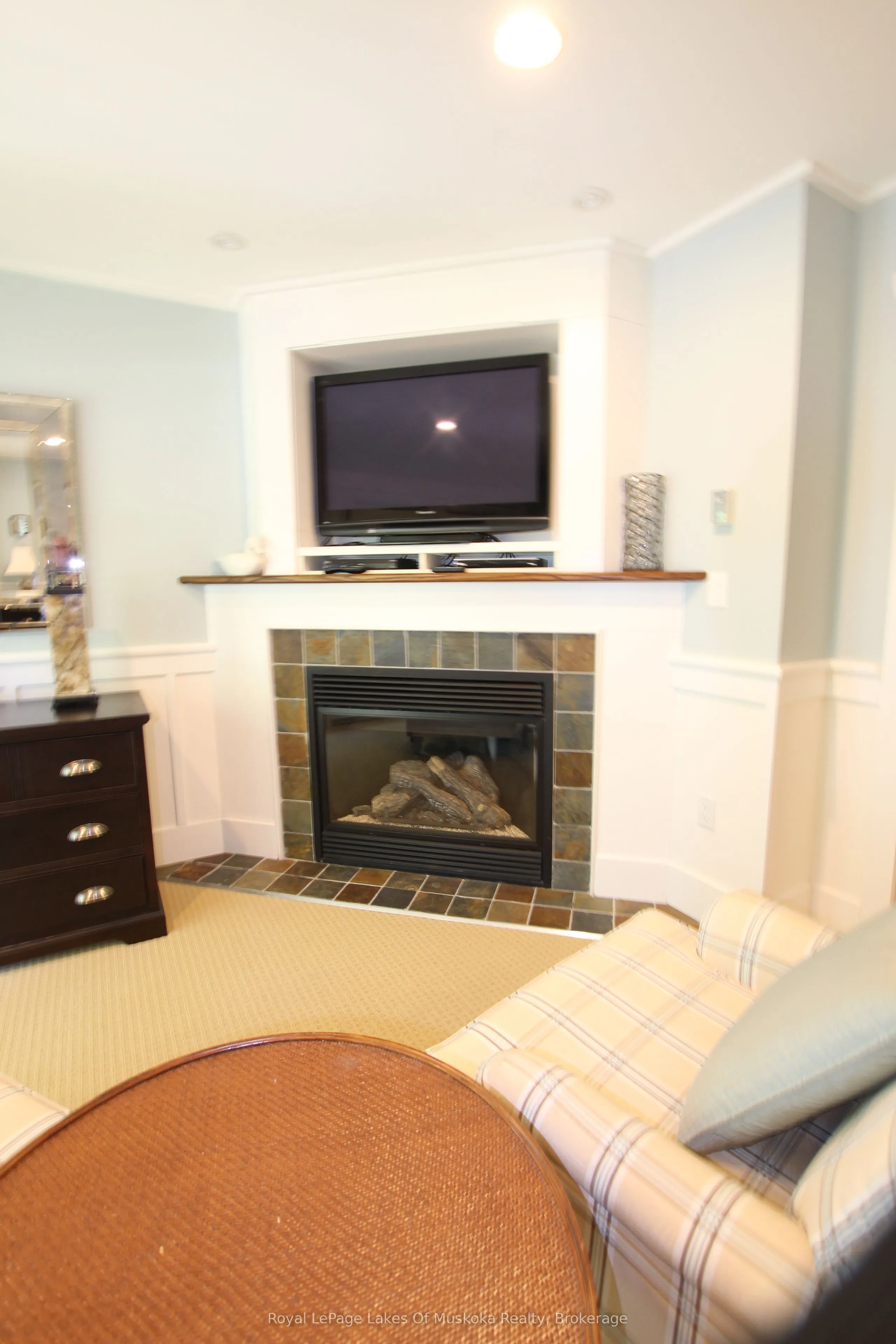 1020 BIRCH GLEN Road, #V 14 W 3