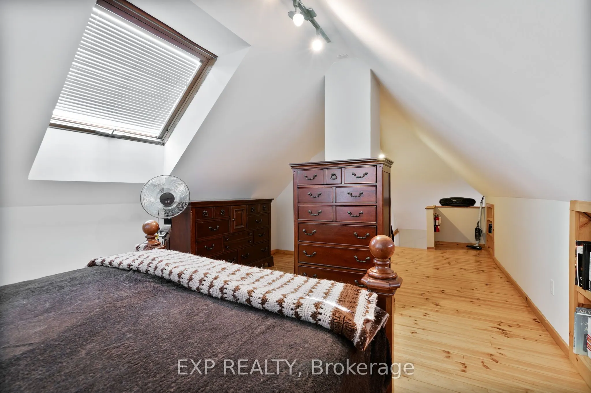60 Beattie Avenue