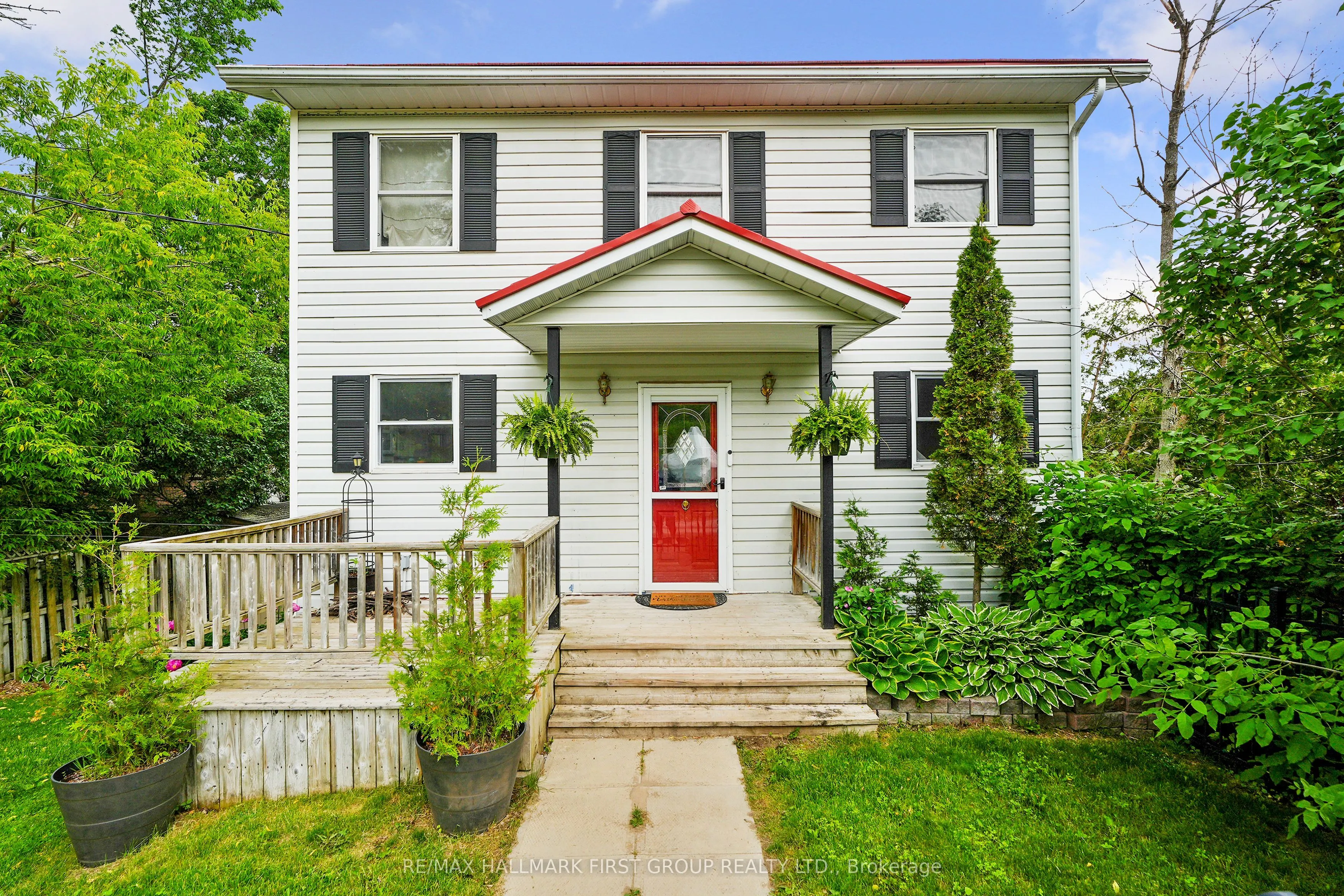 8 Parker Drive