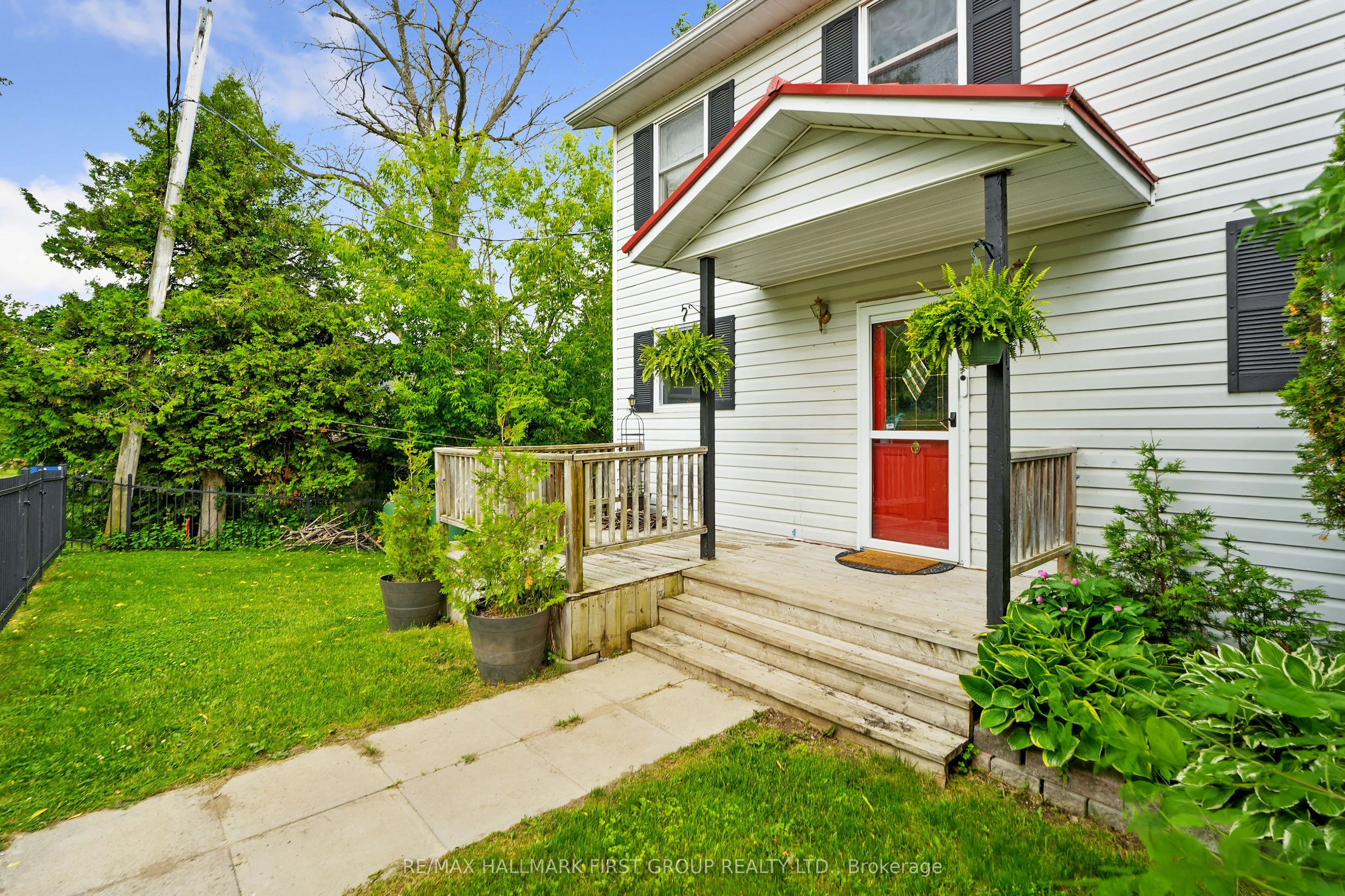 8 Parker Drive