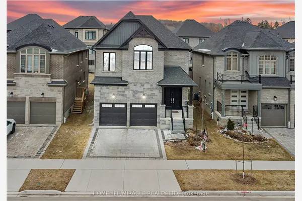 36 Hollybrook Trail