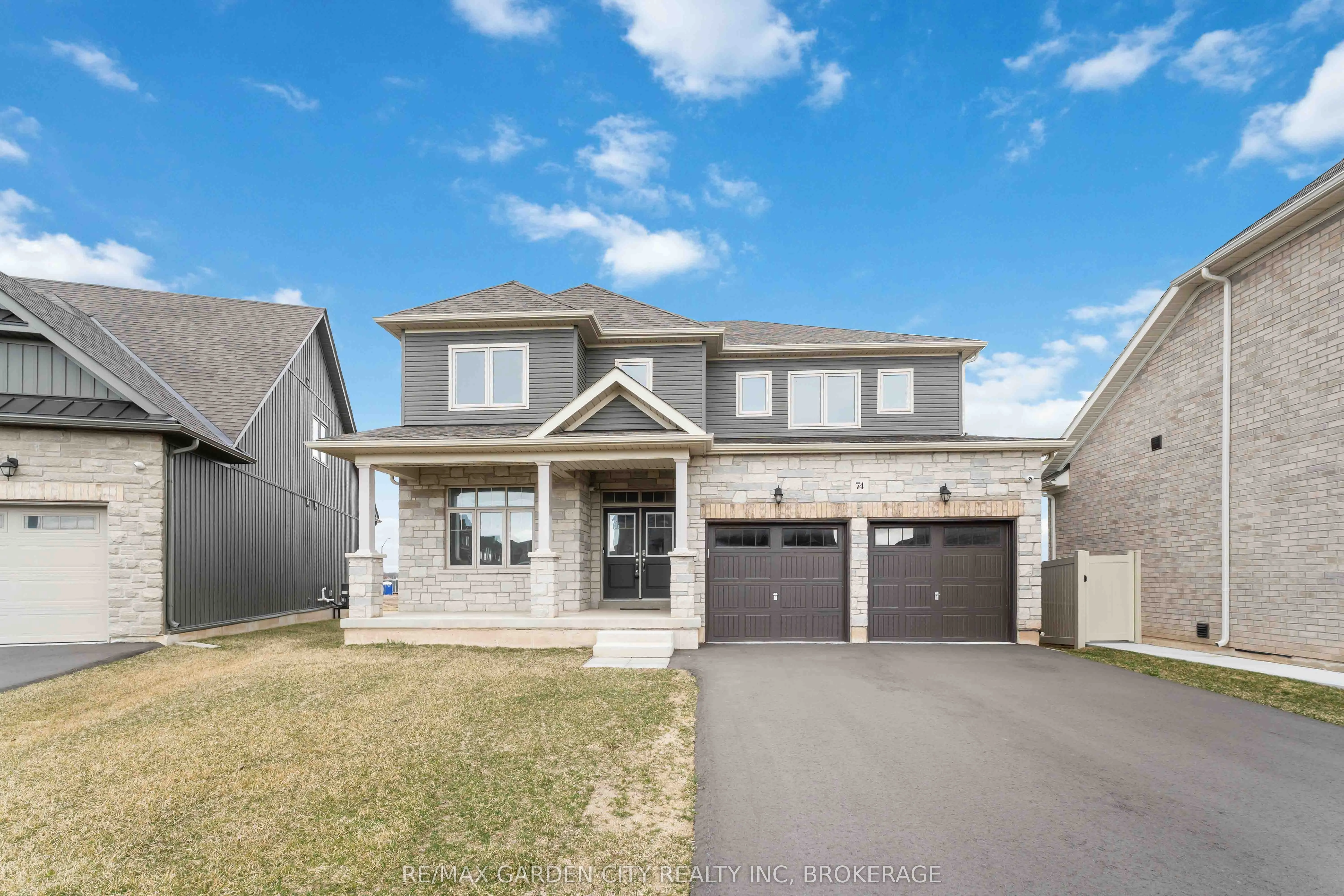 74 ORIOLE Crescent