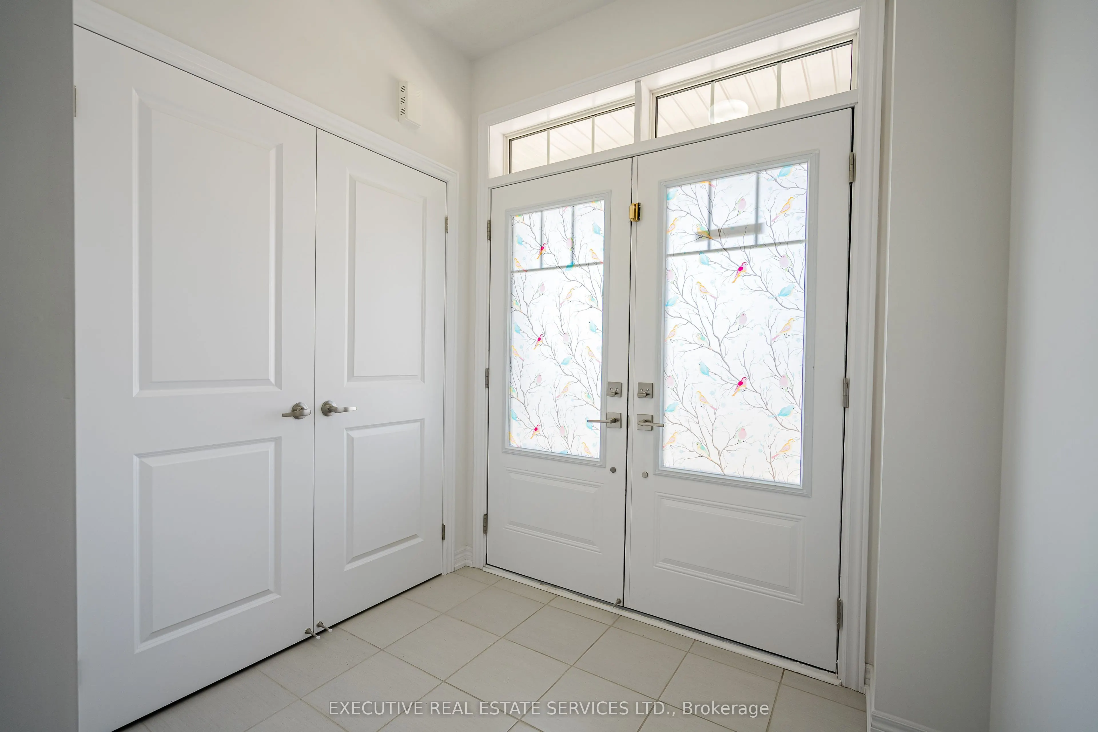 283 Rea Drive N