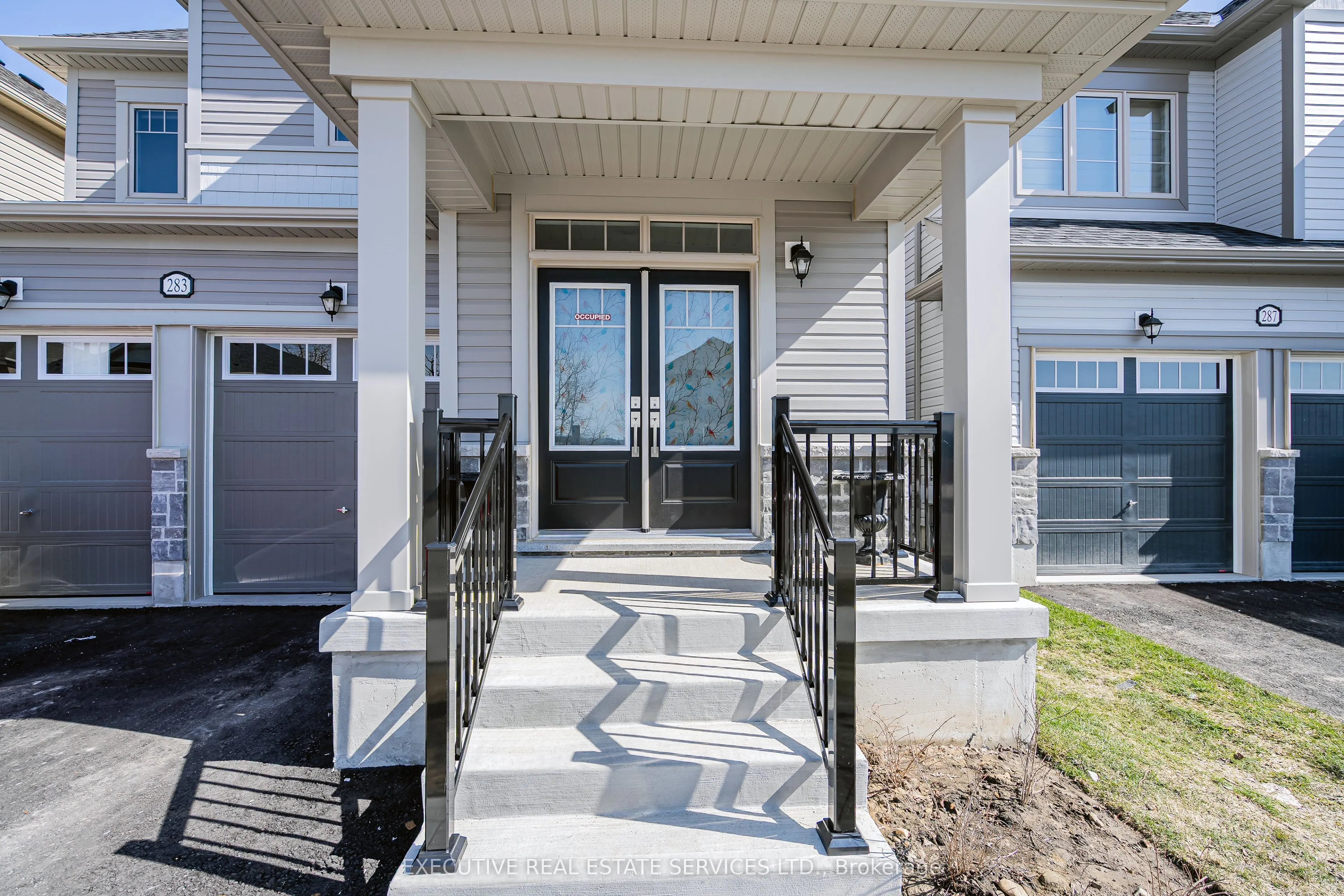 283 Rea Drive N