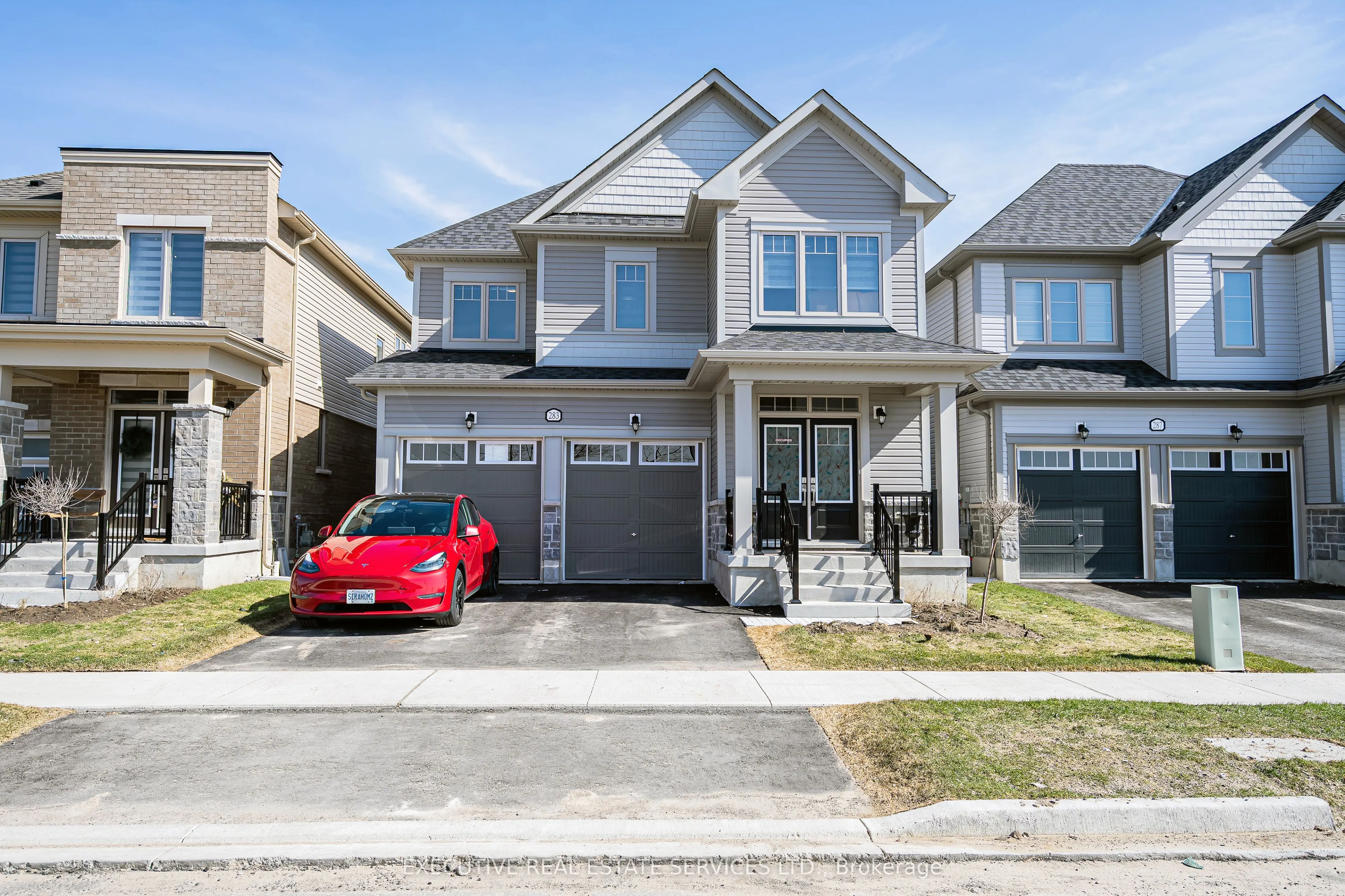 283 Rea Drive N