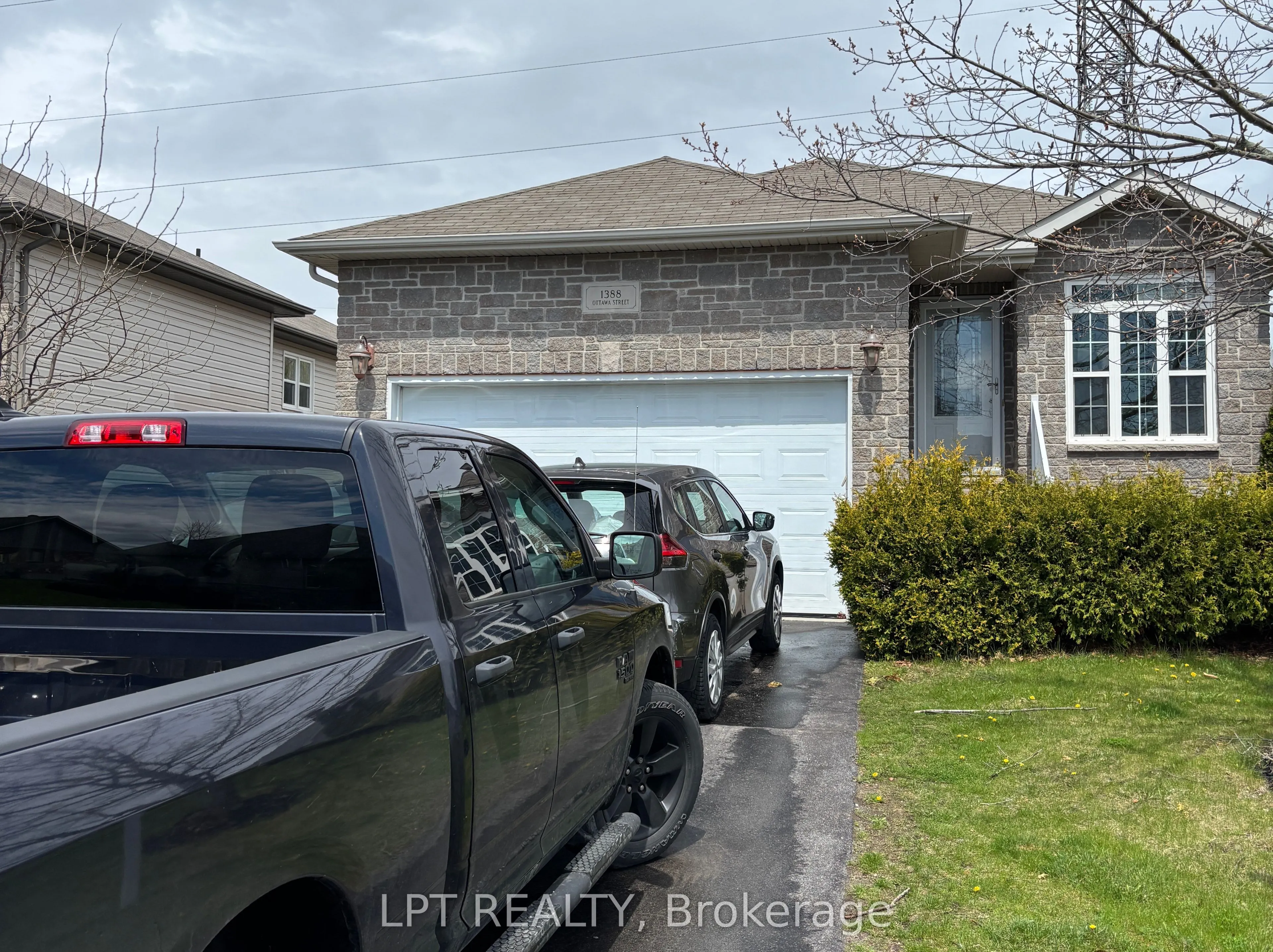 1388 Ottawa Street