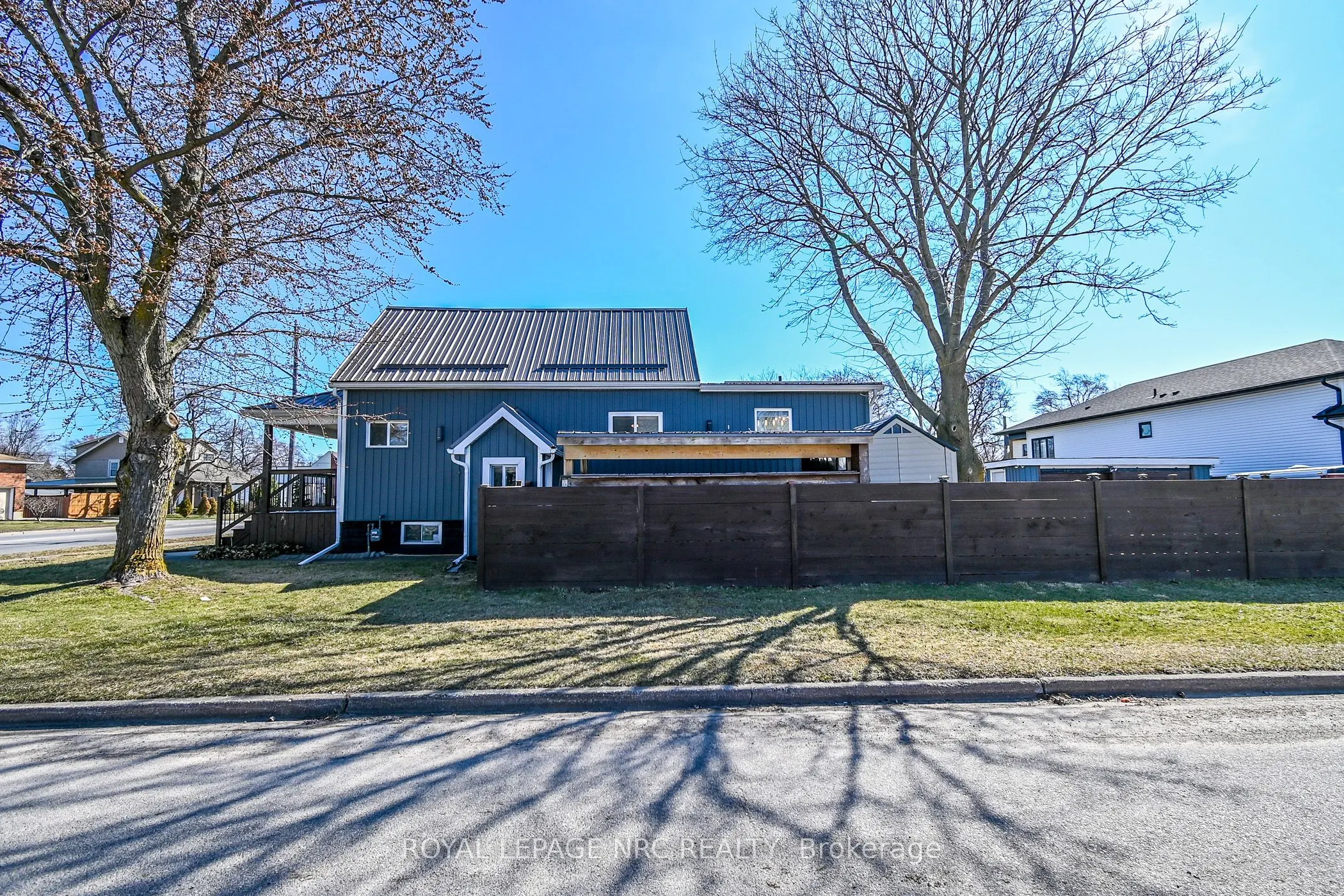 508 Main Street W